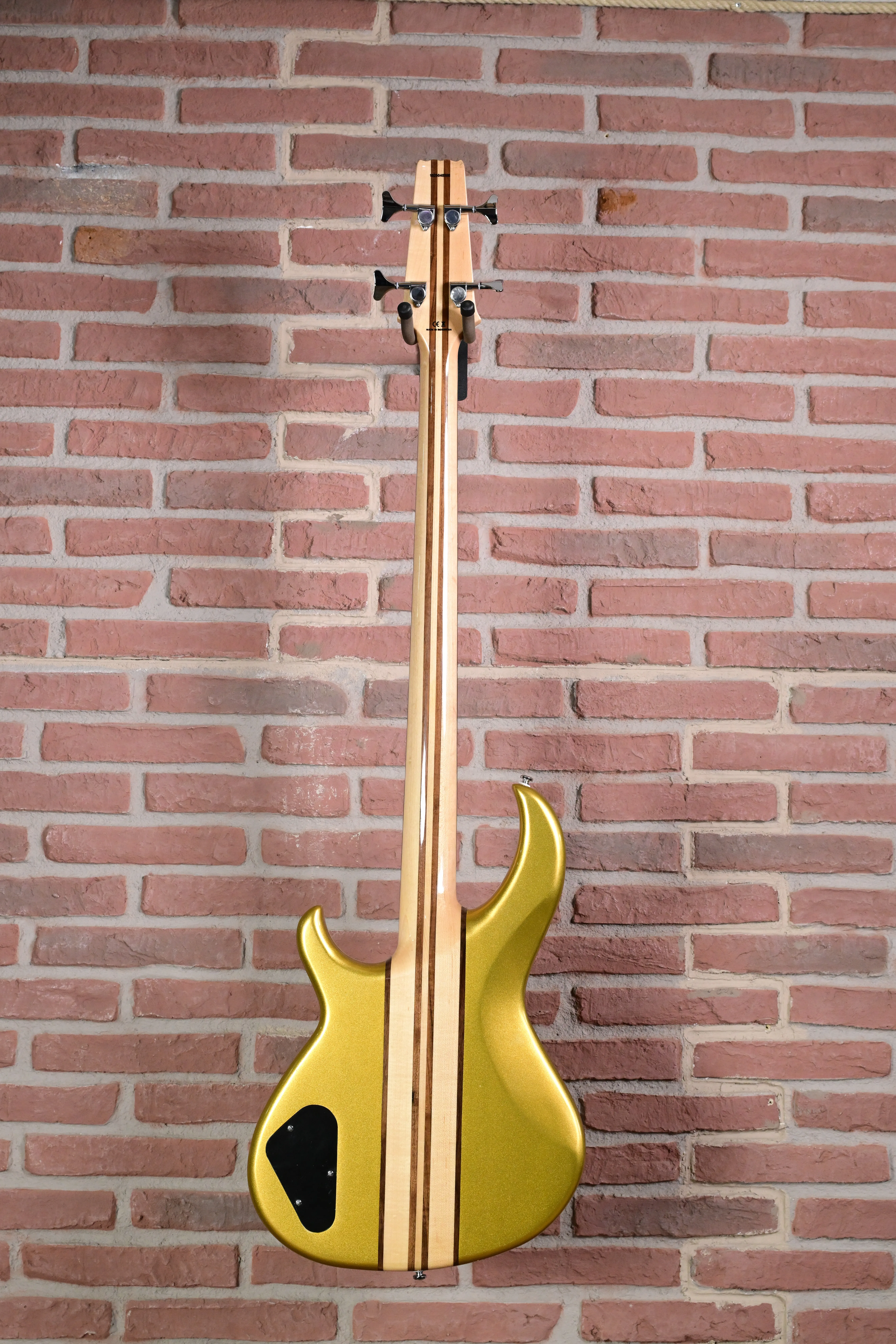Pro II SB 700 Gold Wing Bass Gold Limited Edition