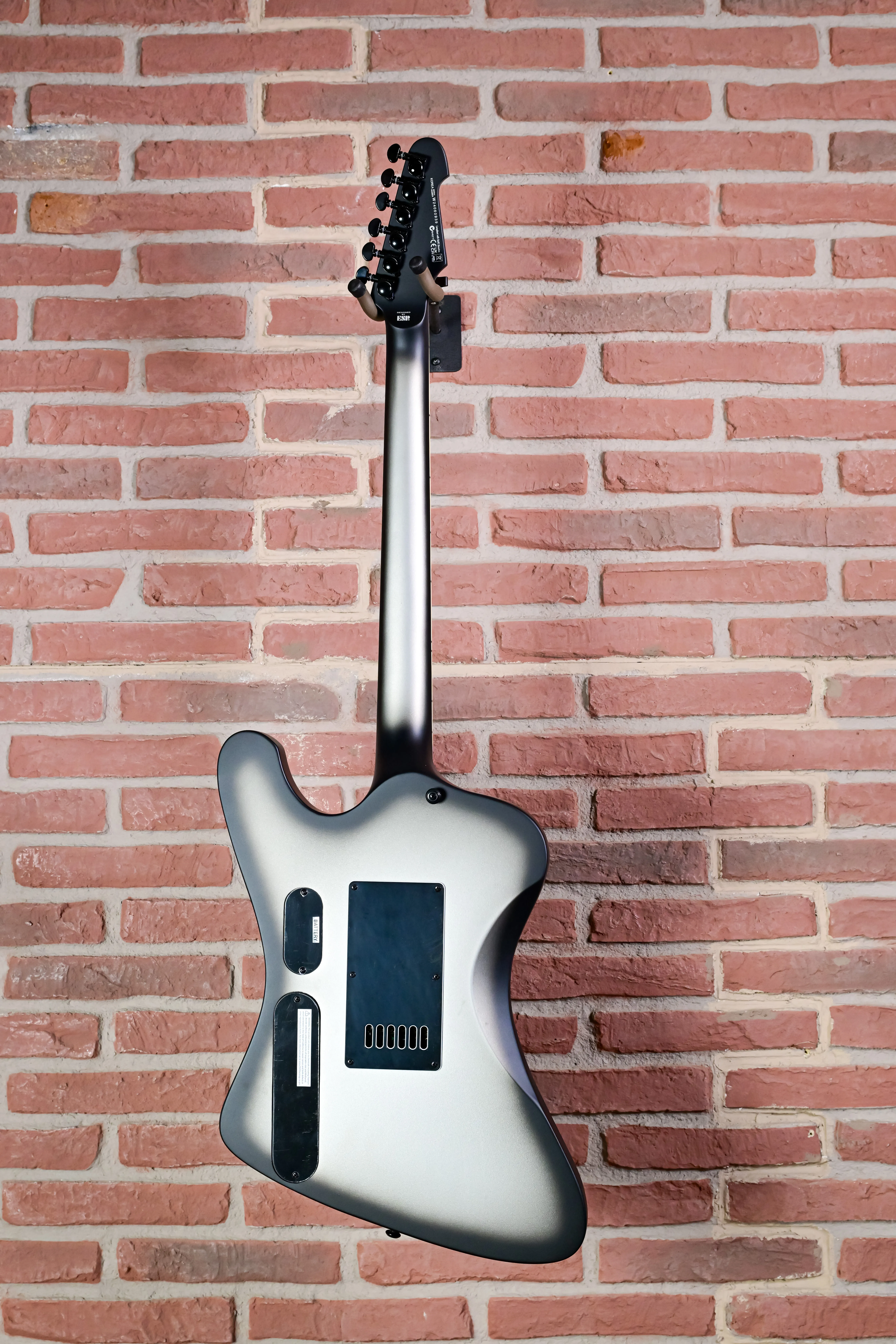 Phoenix-1000 Evertune Silver Sunburst Satin E-Gitarre