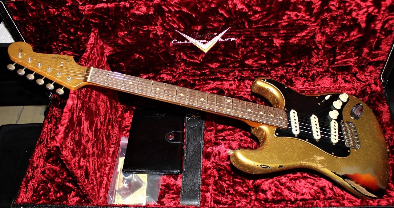 Ltd Dual-Mag II Stratocaster, Aged Azitec Gold Over 3-Color Sunburst