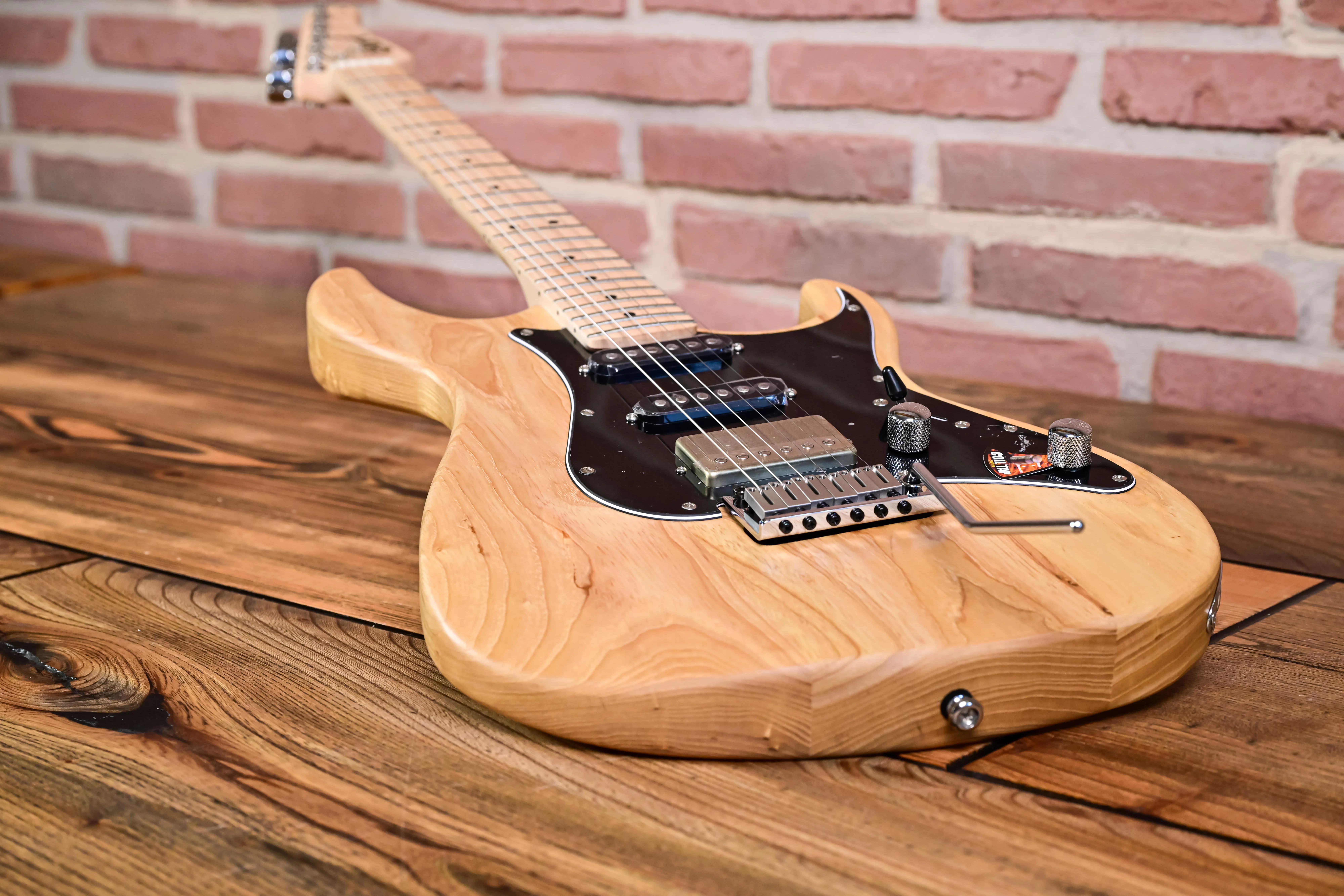 G260SE E-Gitarre Open Pore Natural