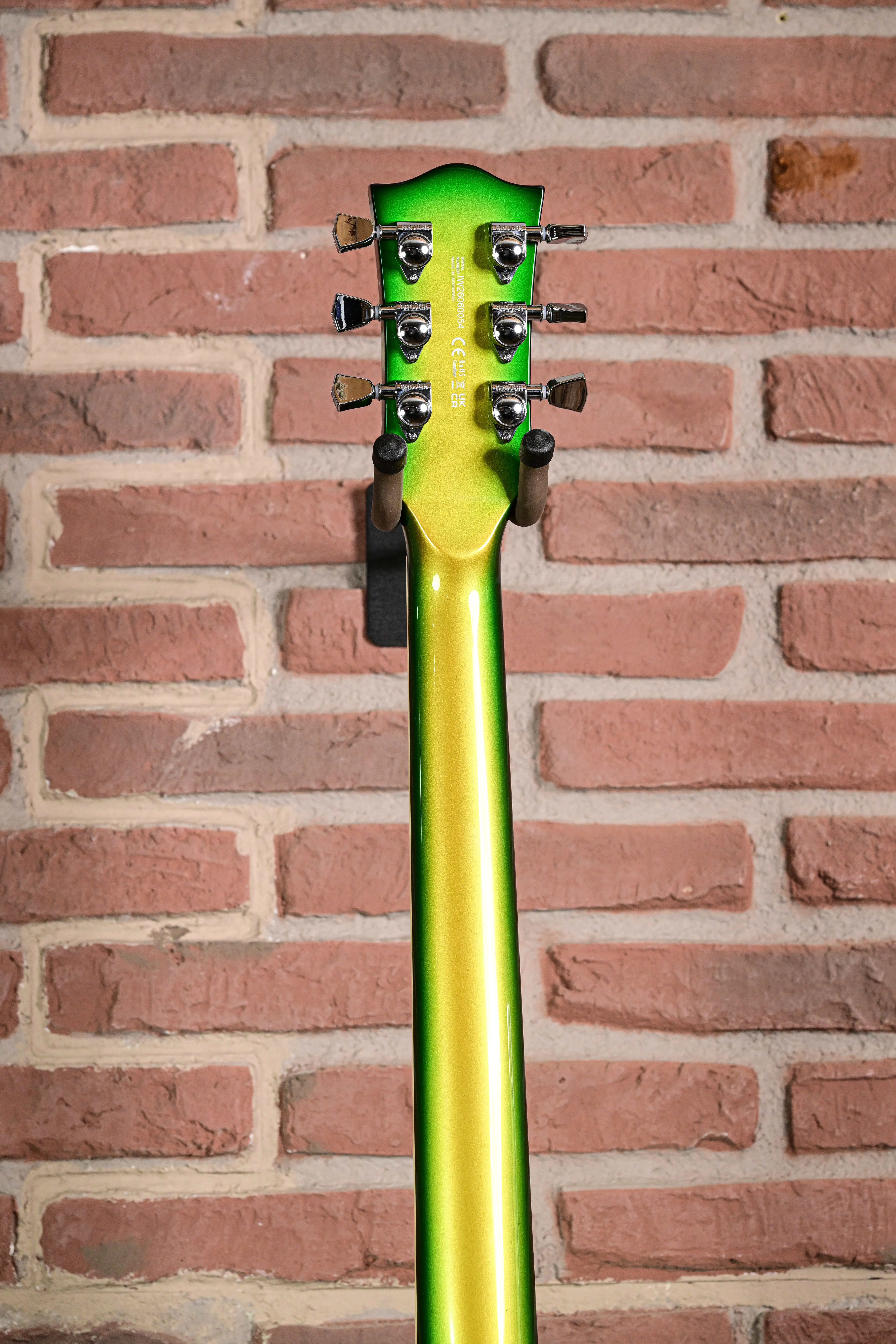 Revelator Serpent Burst   E-Gitarre