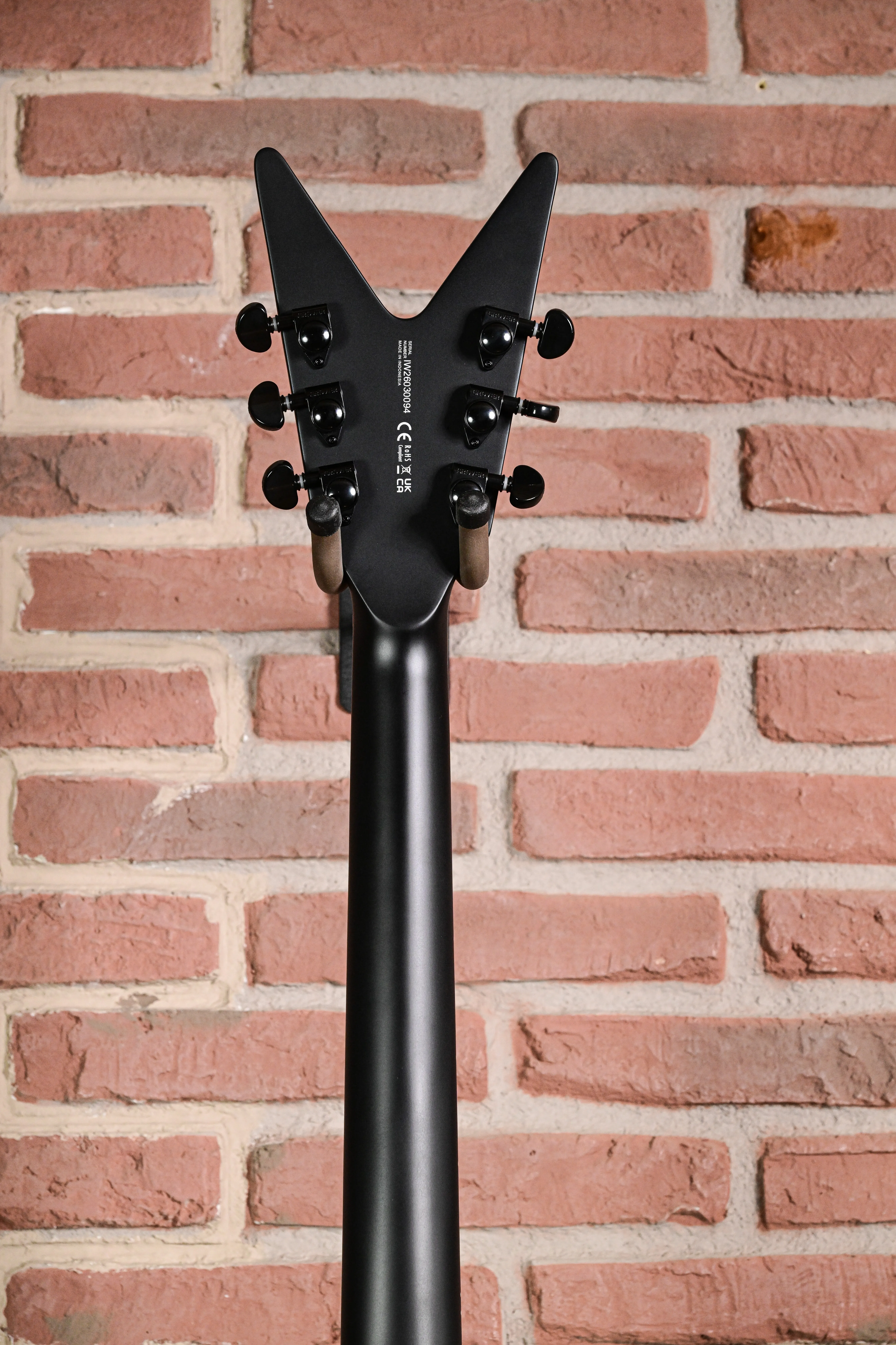 Z Select Fluence Black Satin