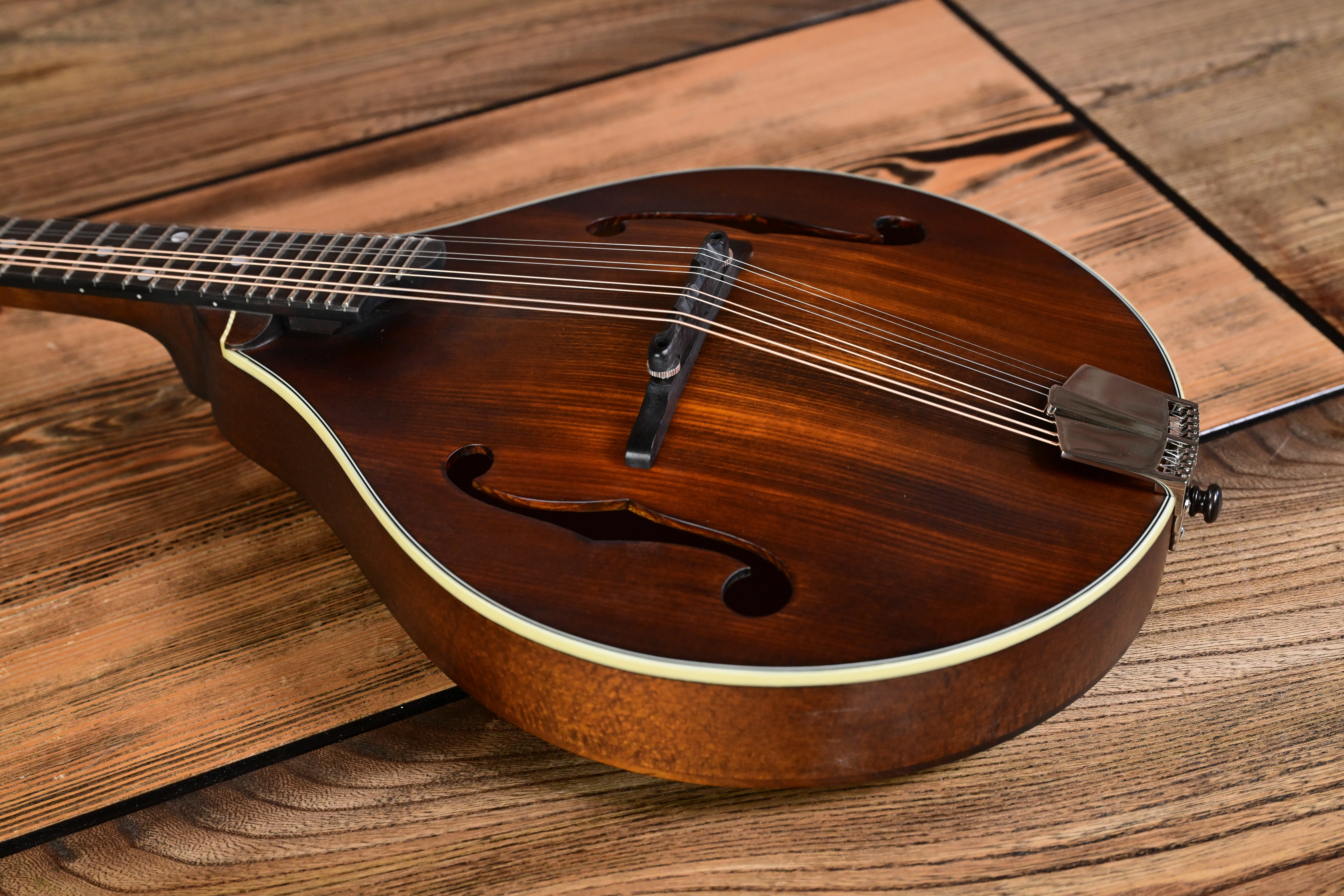 MD305 A-Style Bluegrass-Mandoline