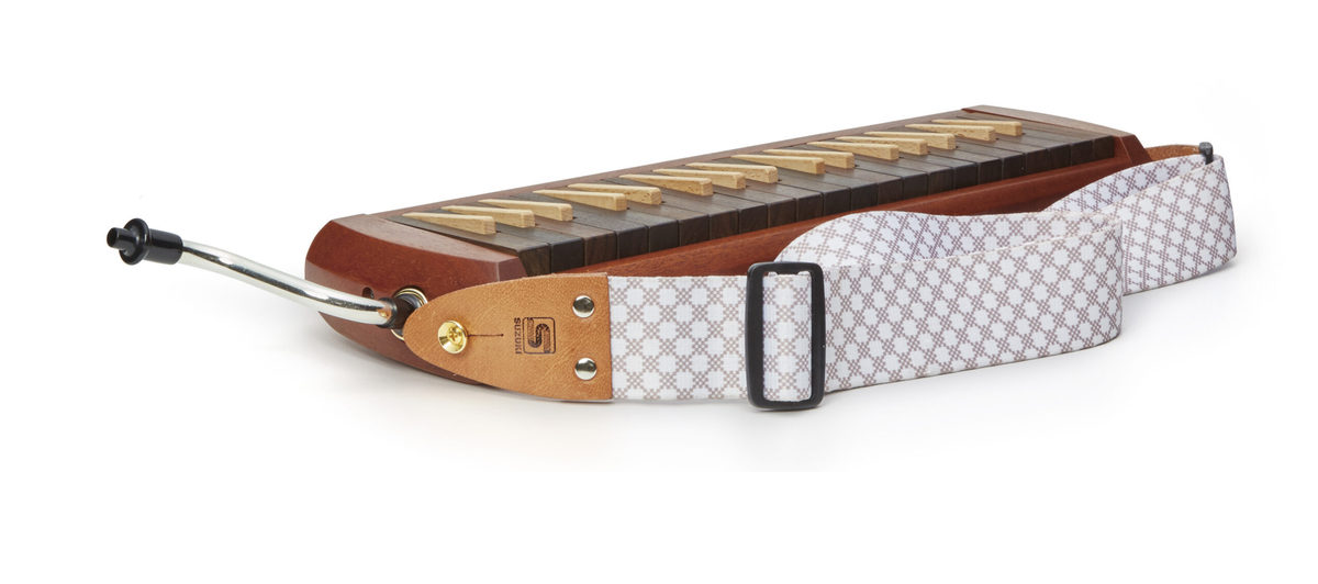 W-37C - Wooden Melodion