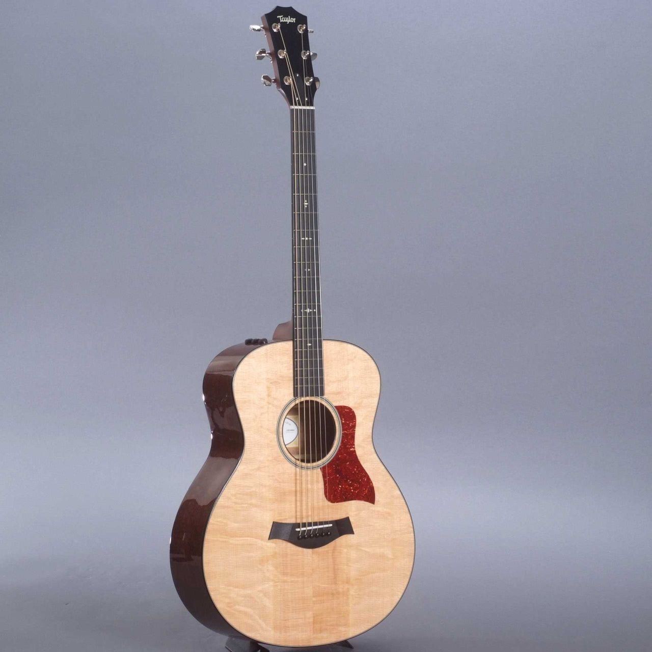 516e Baritone-6 LTD - Bariton Westerngitarre