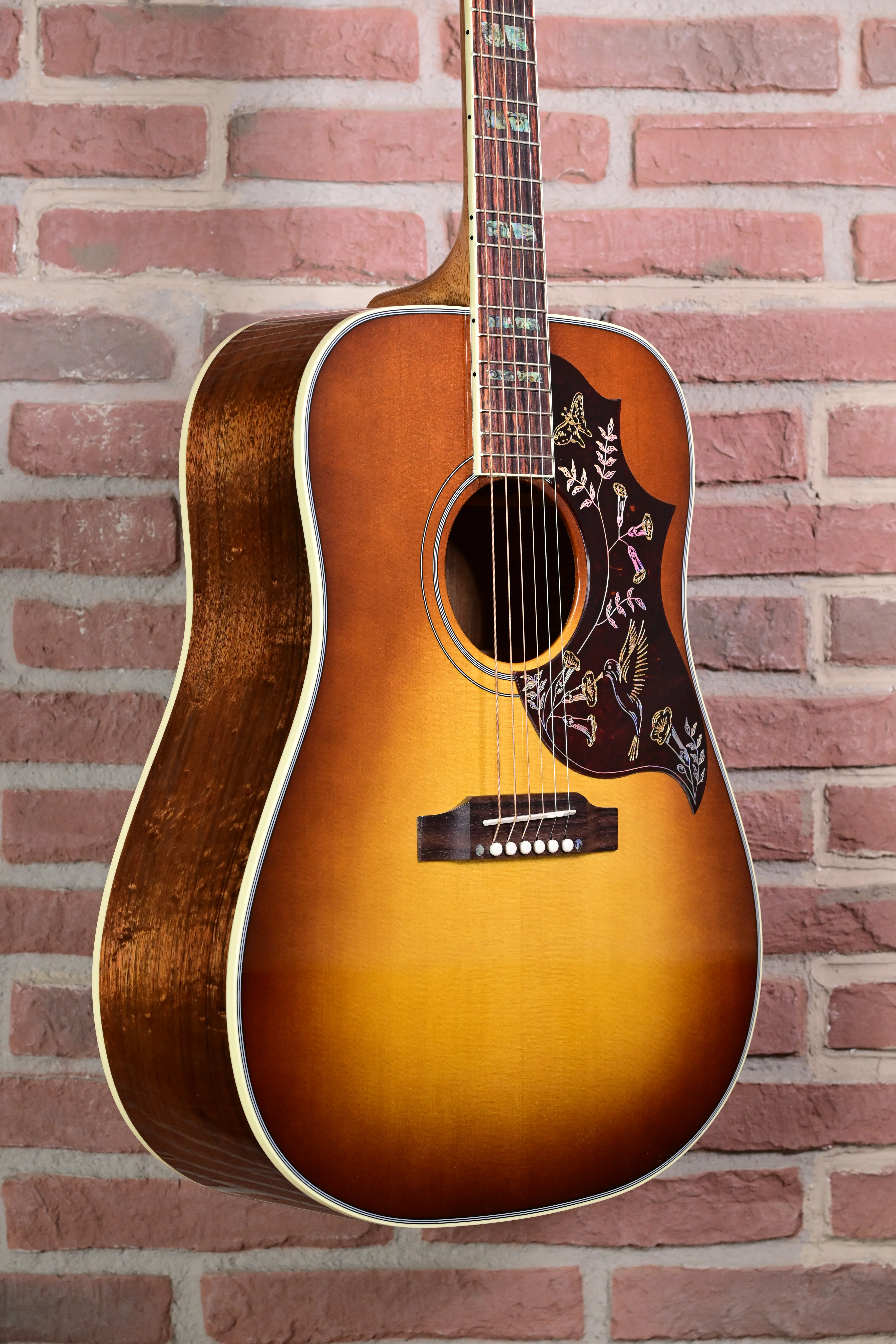 Hummingbird Elegant Koa Honeyburst M2M Custom Shop