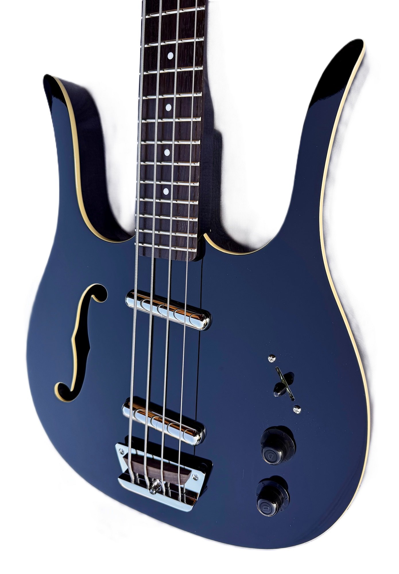 Danelectro 58 Longhorn Bass Hot Rod Black