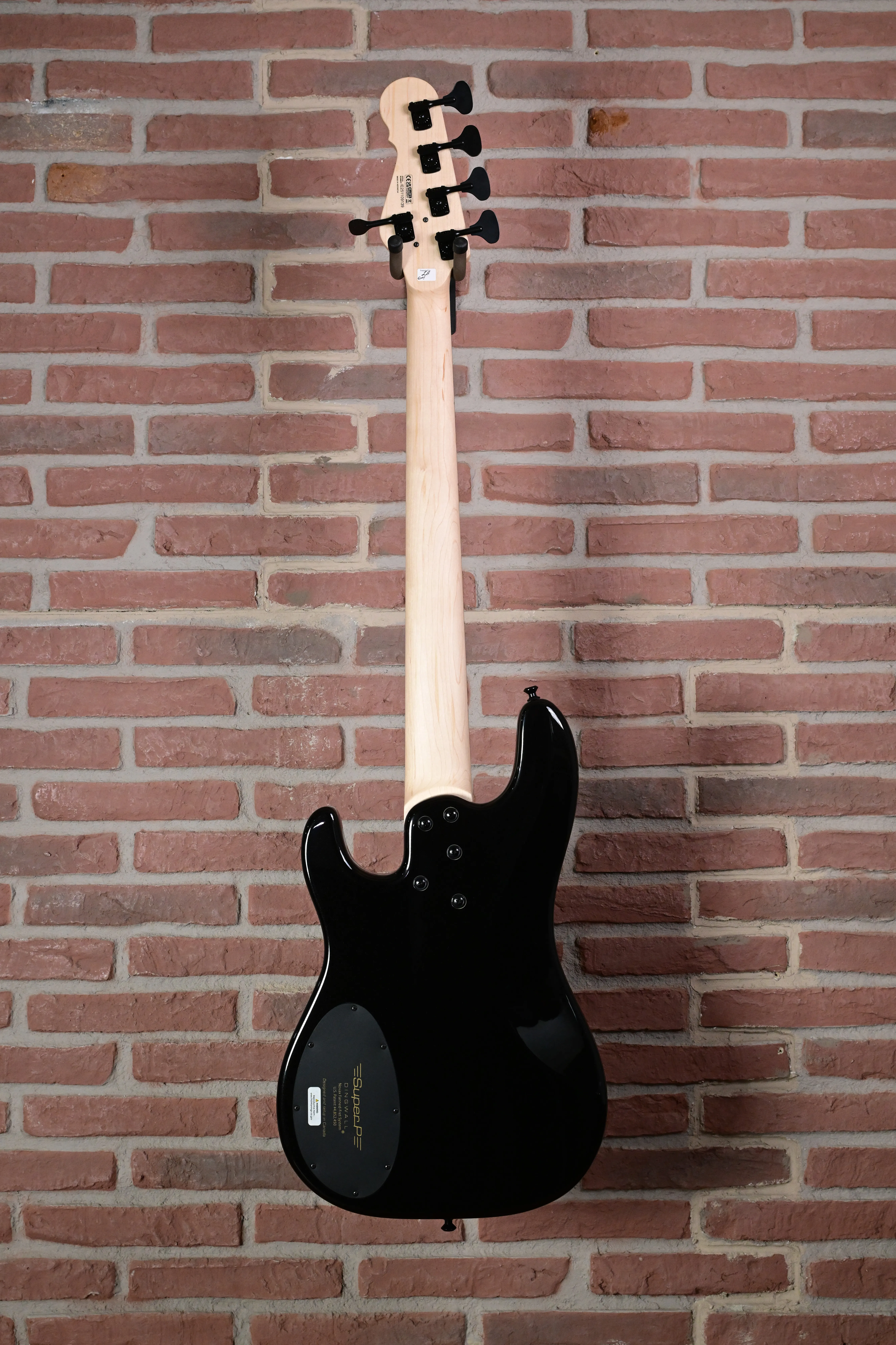 SP1 5-String Bass Gloss Metallic Black