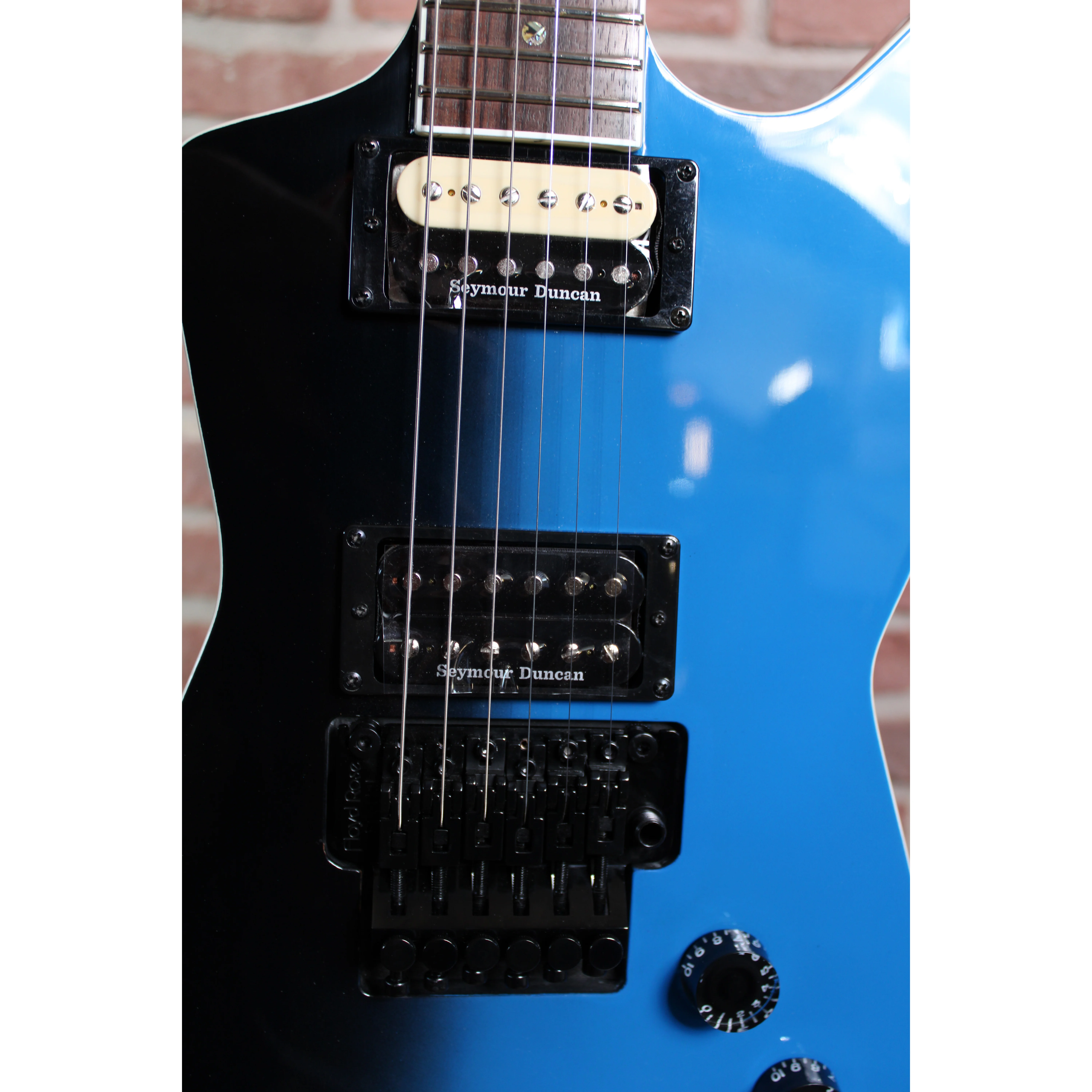 ML 79 Floyd Duncans Black Blue Fade