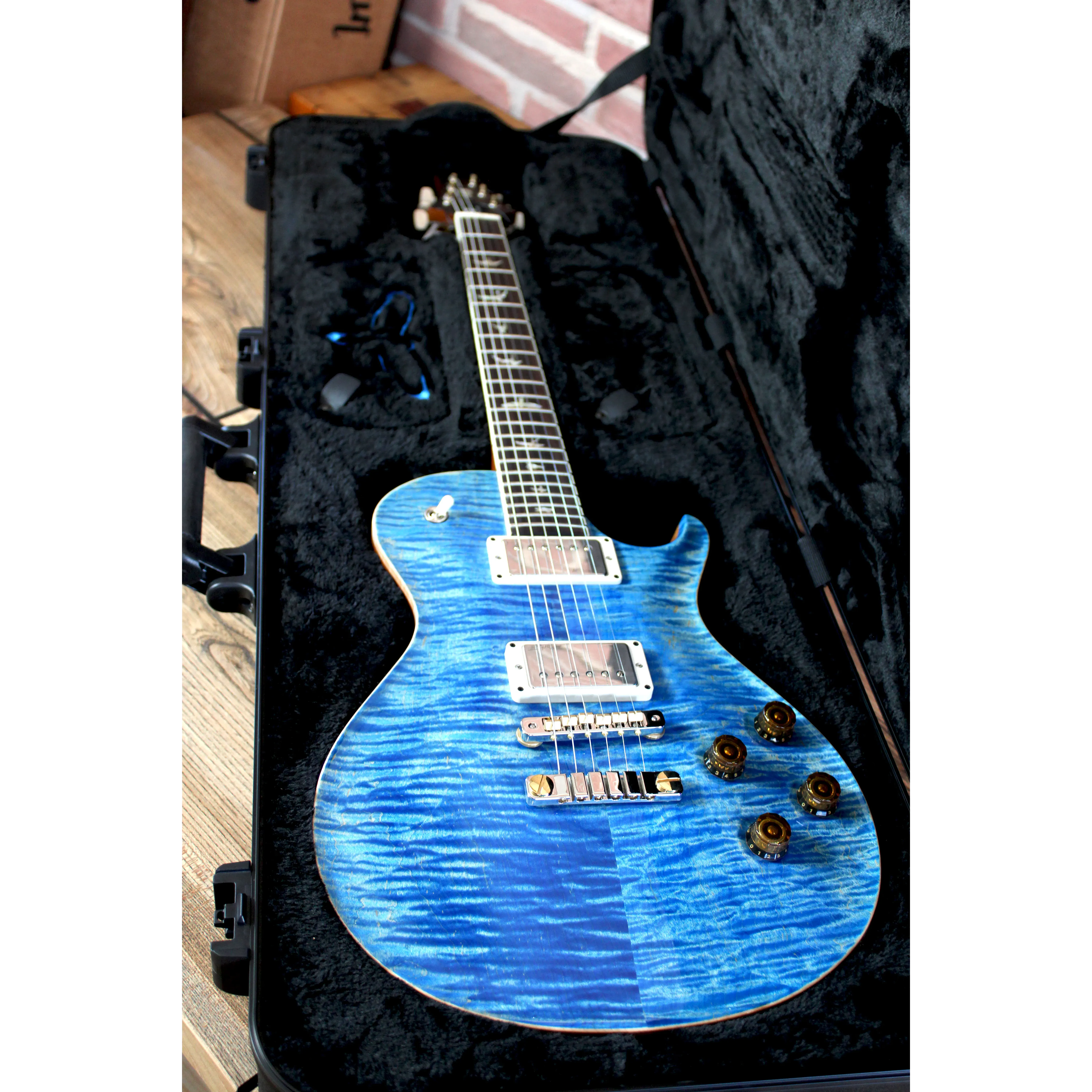 40th Anni. McCarty SC56 Limited Edition Faded Blue Jean