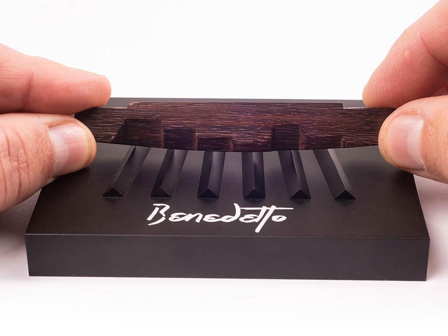 SM100920 Benedetto Archtop-Gitarre Brücke Saitenmarker