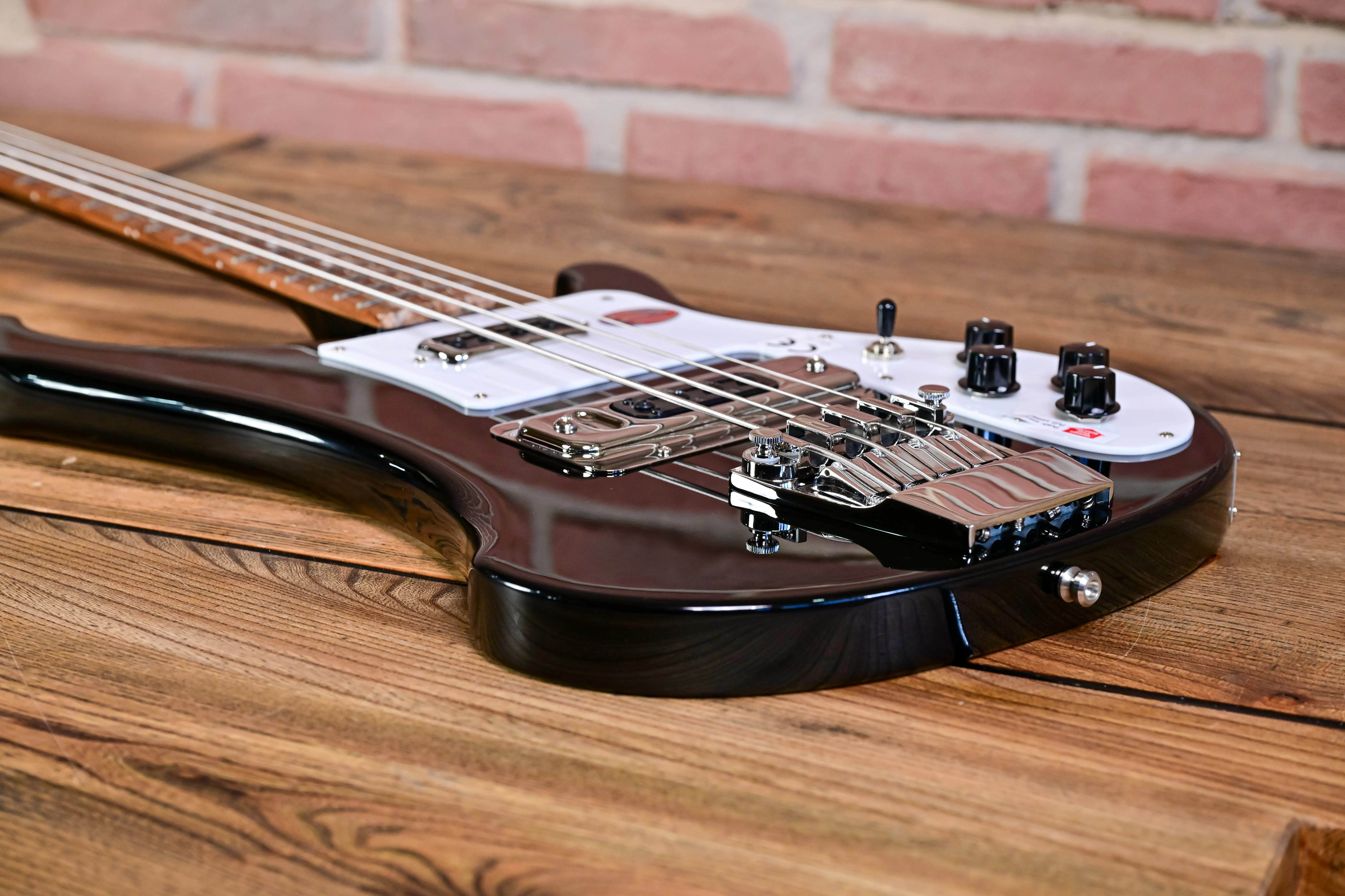 4003S Jetglo 4-Saiter E-Bass