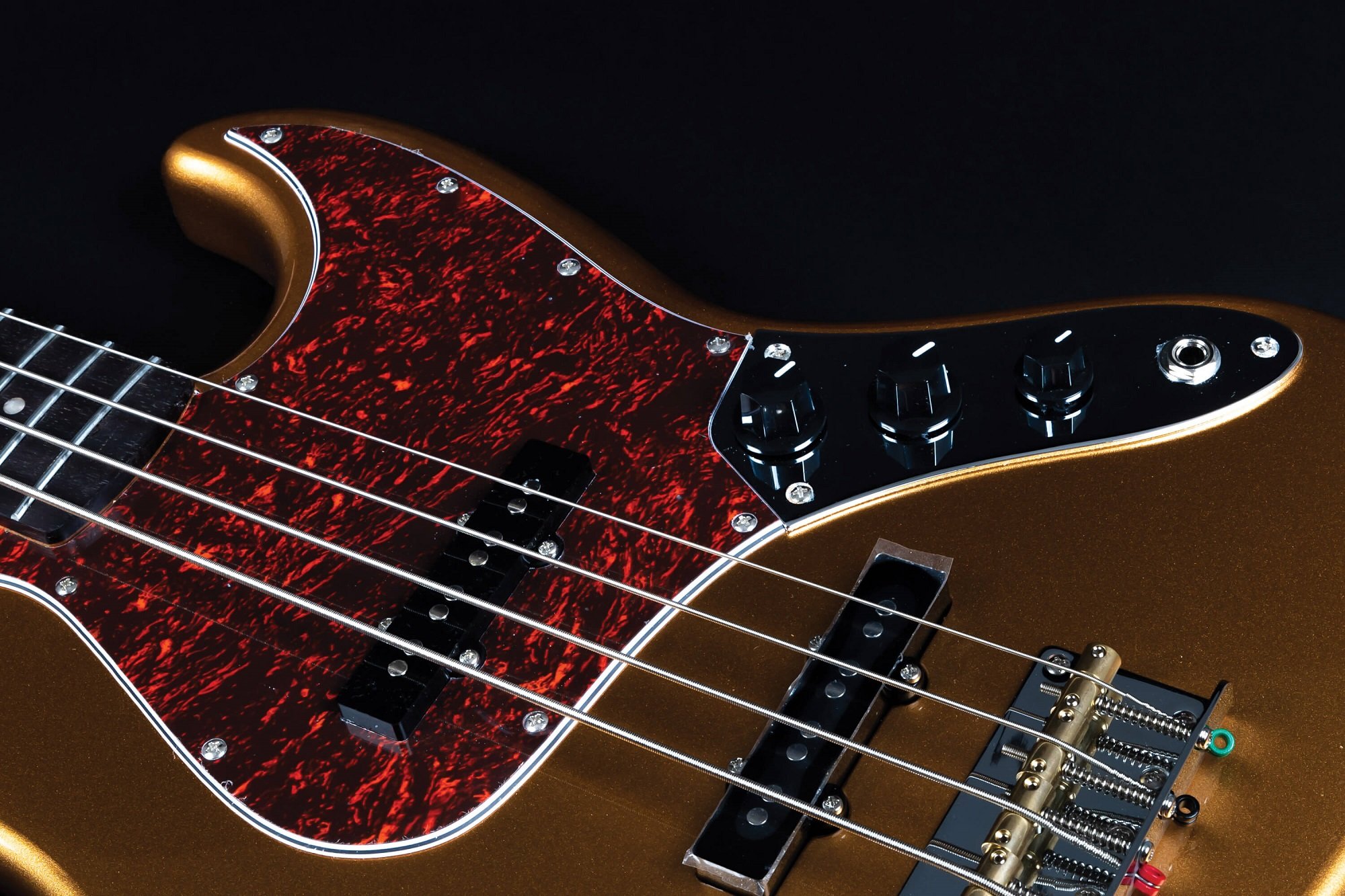 JJB-300 Bass Gold