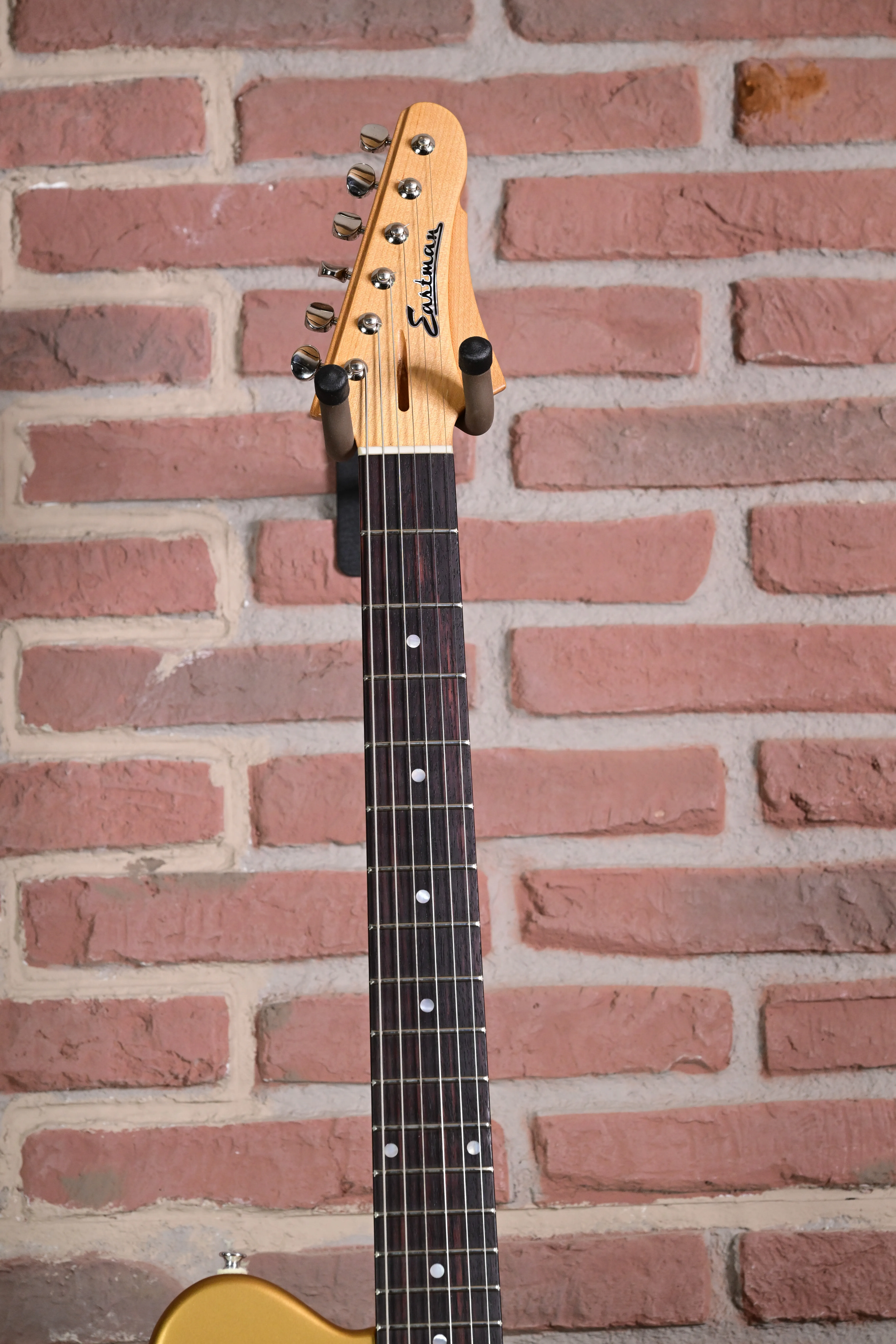 Fullertone Offset 62 Gold E-Gitarre
