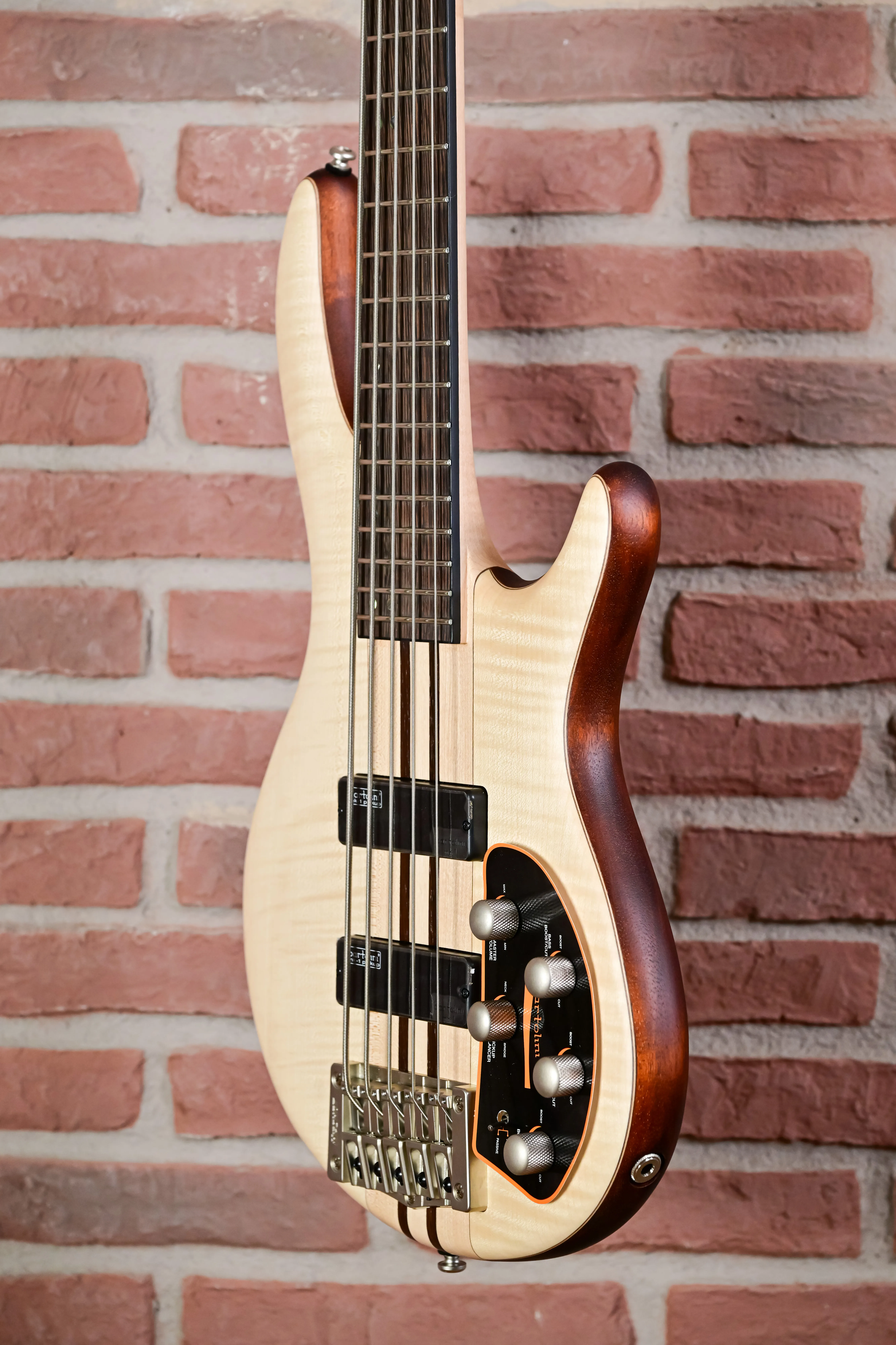 A5 Plus FMMH Bass Open Pore Natural