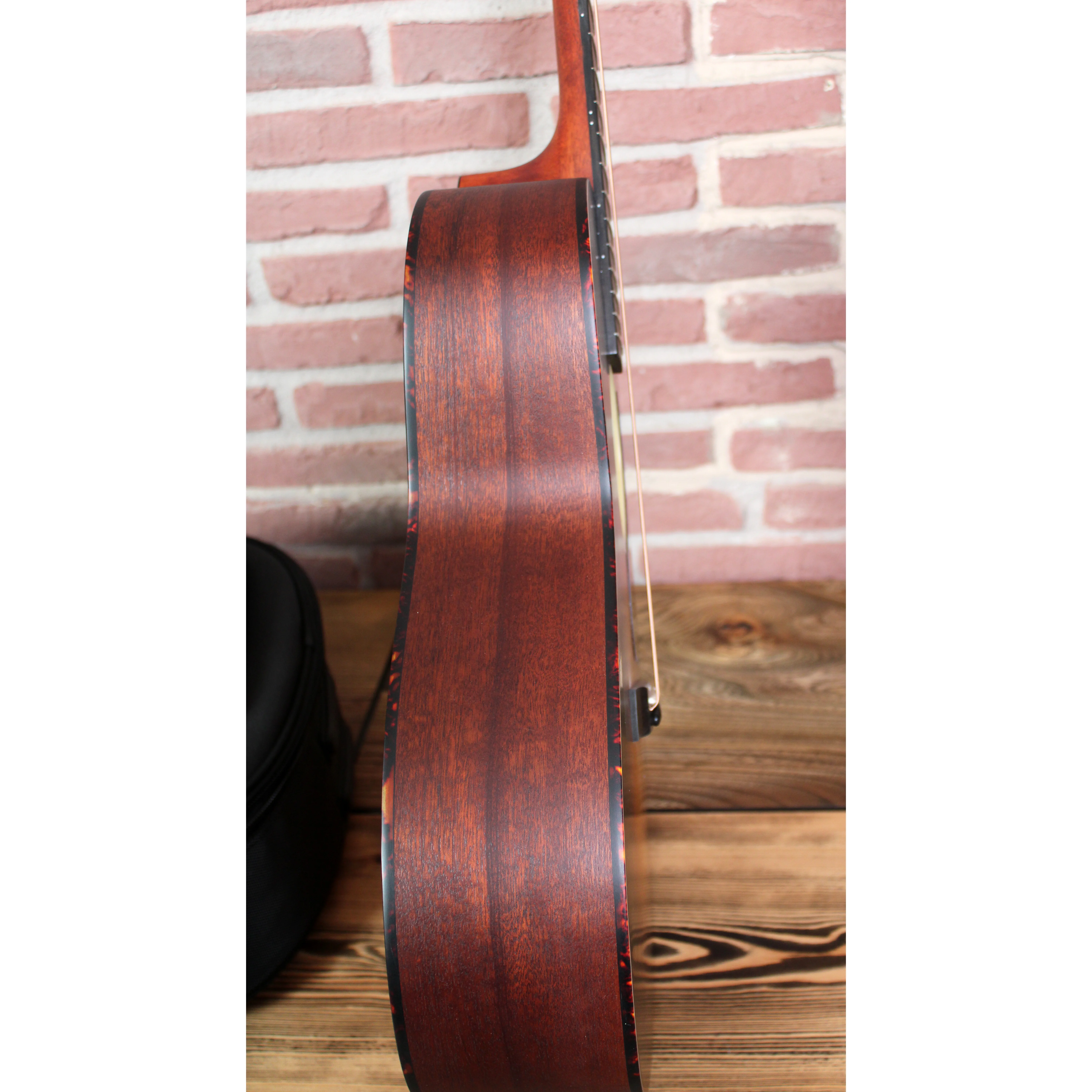 E1OOSS-SB Westerngitarre Sunburst