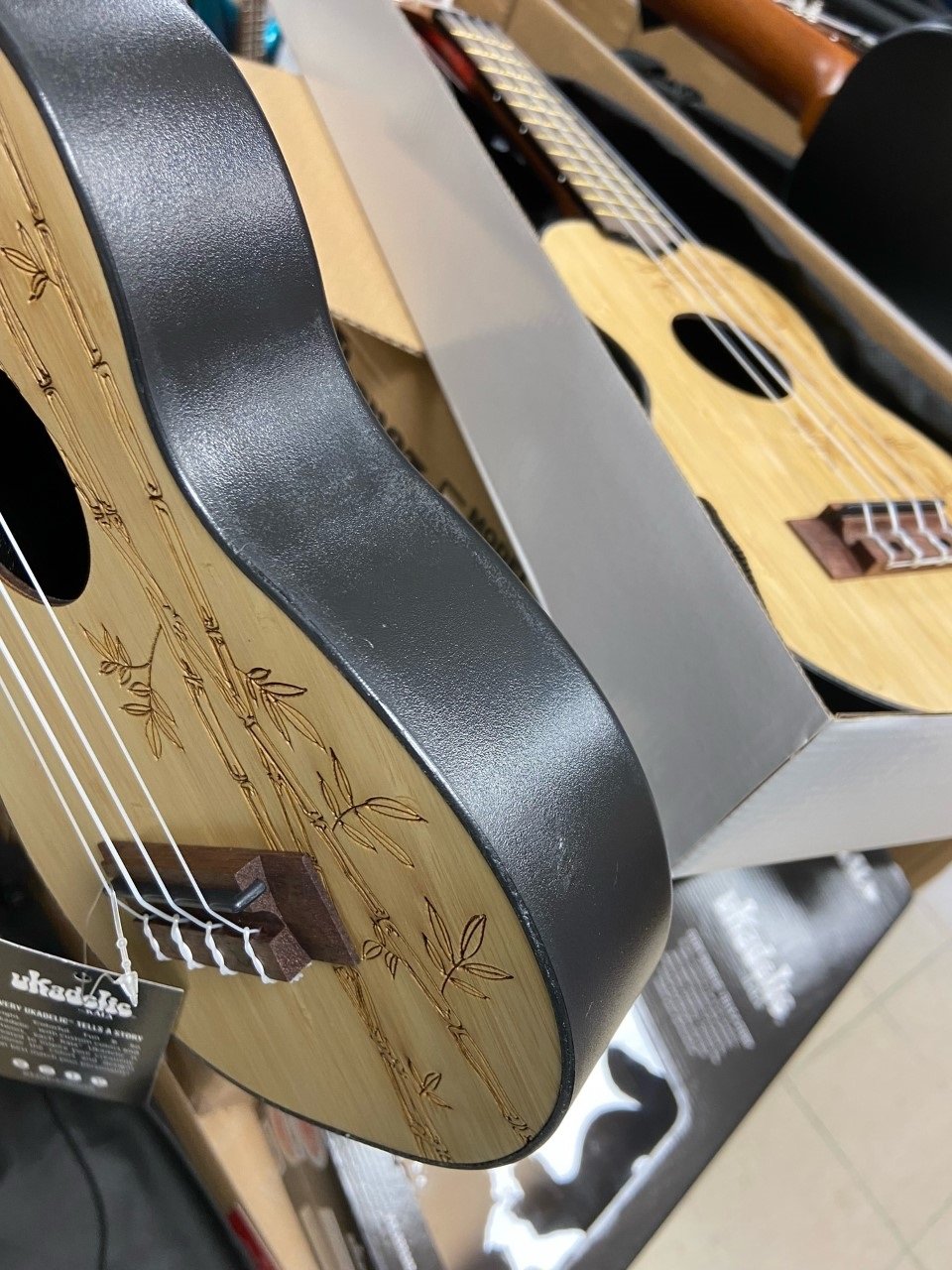 UK-BAMBOO Soprano Ukulele Bamboo Top (B-Stock)