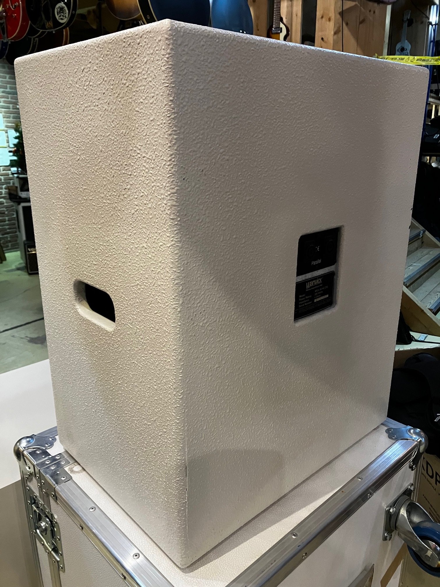 Hi Cab, 2x12 Bass Reflex Cabinet 200W-4Ohm with coaxial Speaker (Showroom-Modell)