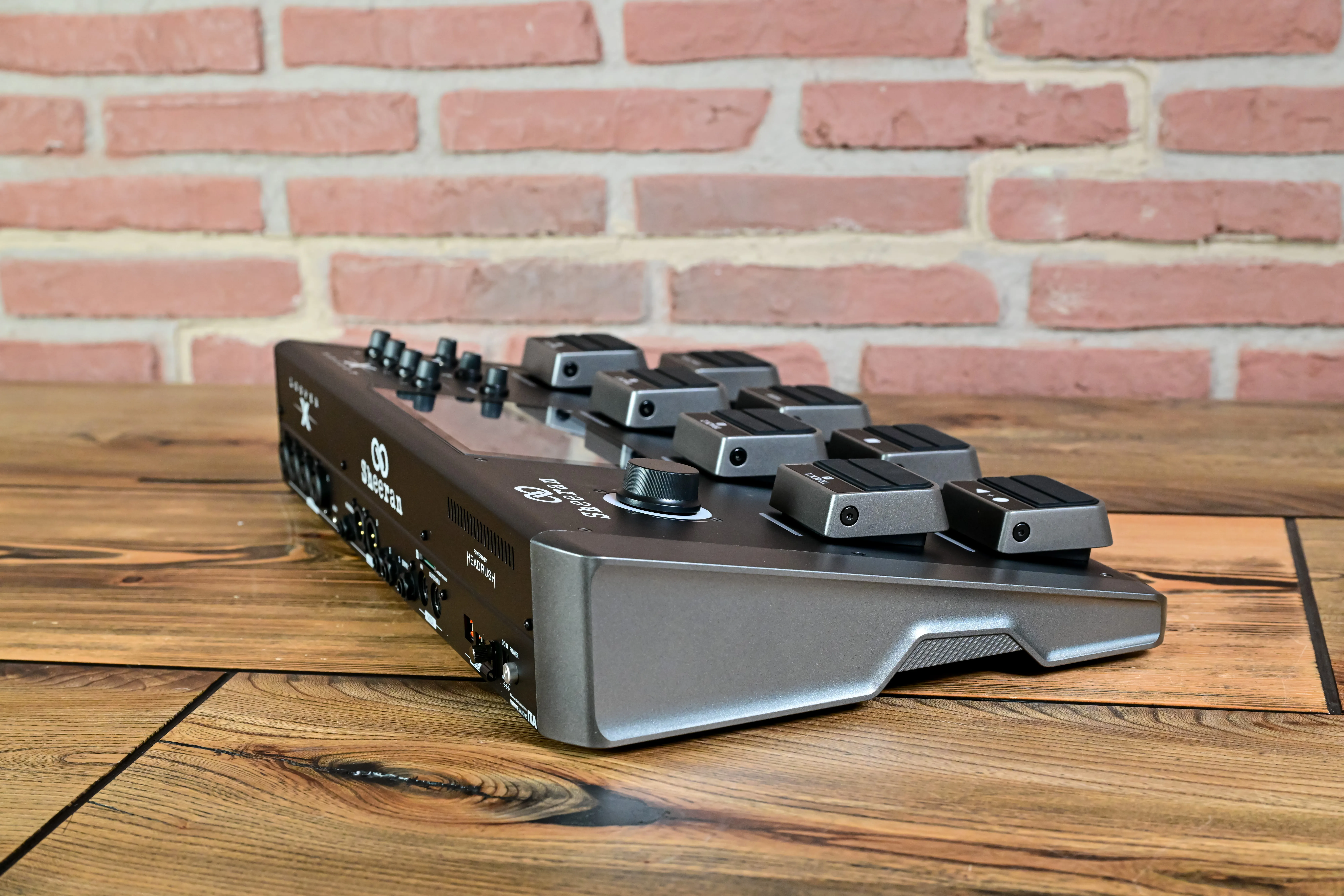 Sheeran Looper X – Professionelle Premium Multi-Track Looper Workstation