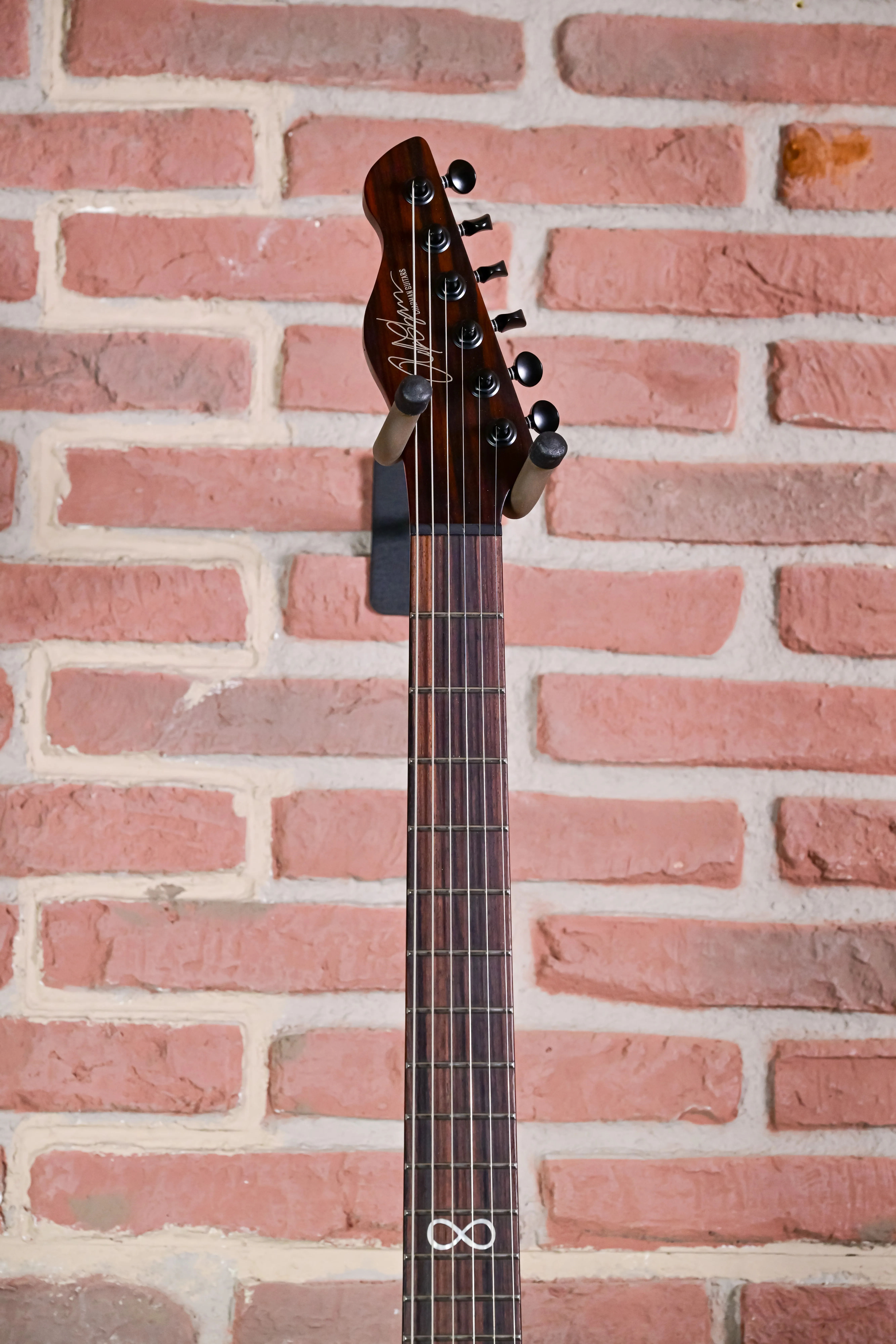 Law Maker Legacy Blackberry Storm E-Gitarre