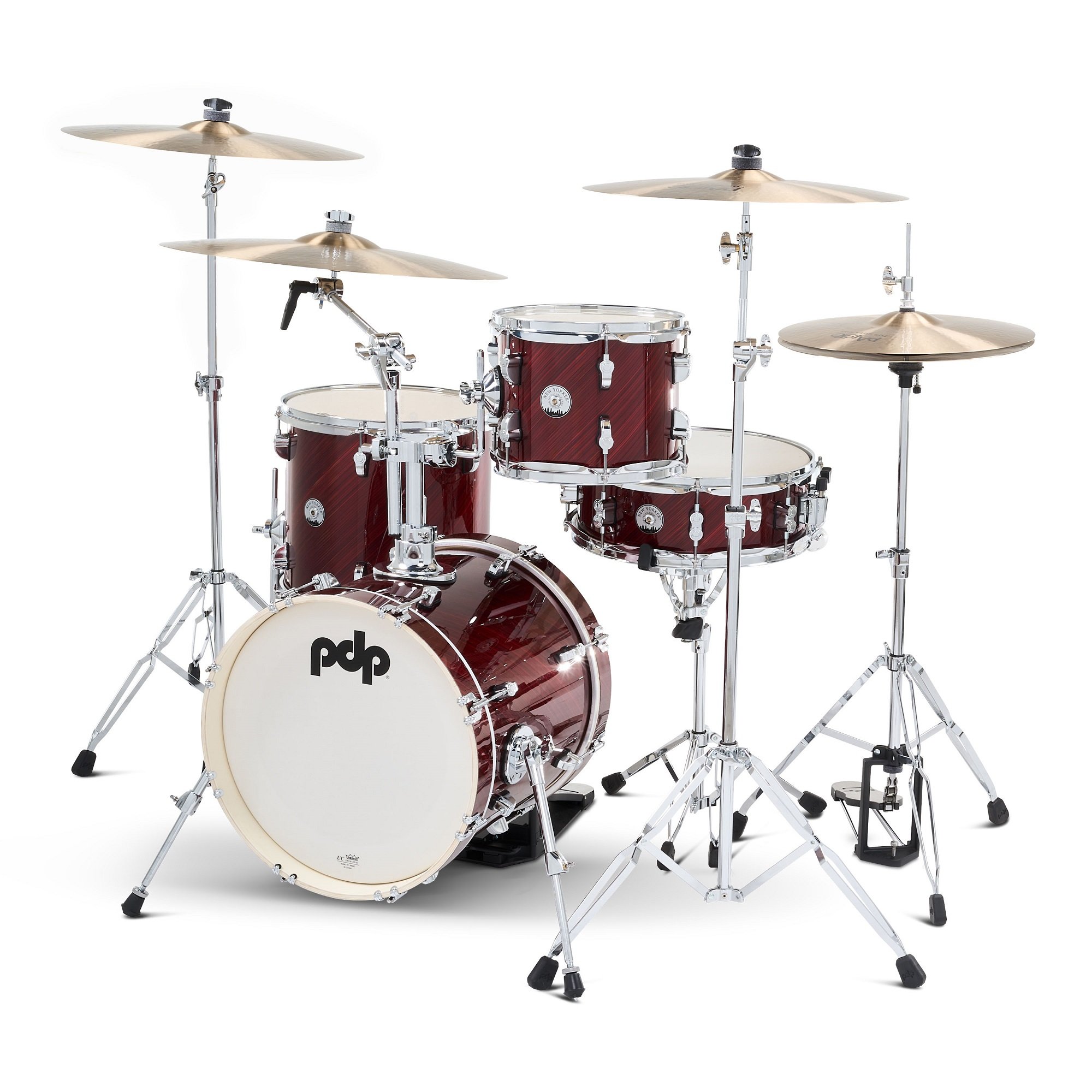Gesamtaufnahme des PDP New Yorker 4-Piece Shell Pack Twisted Cherry im Einsatz 