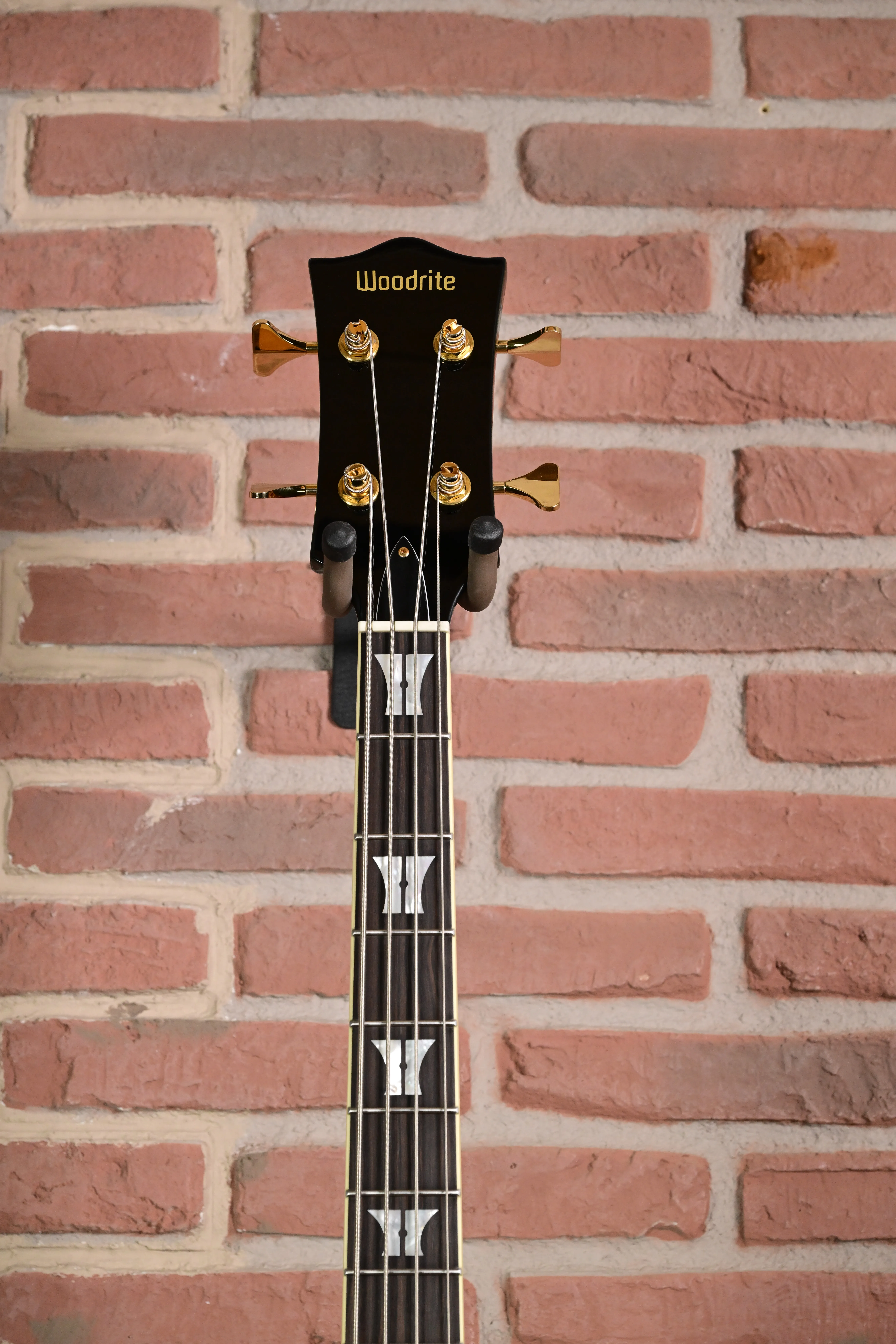 Warlord Bass Transparent Emrald  Green
