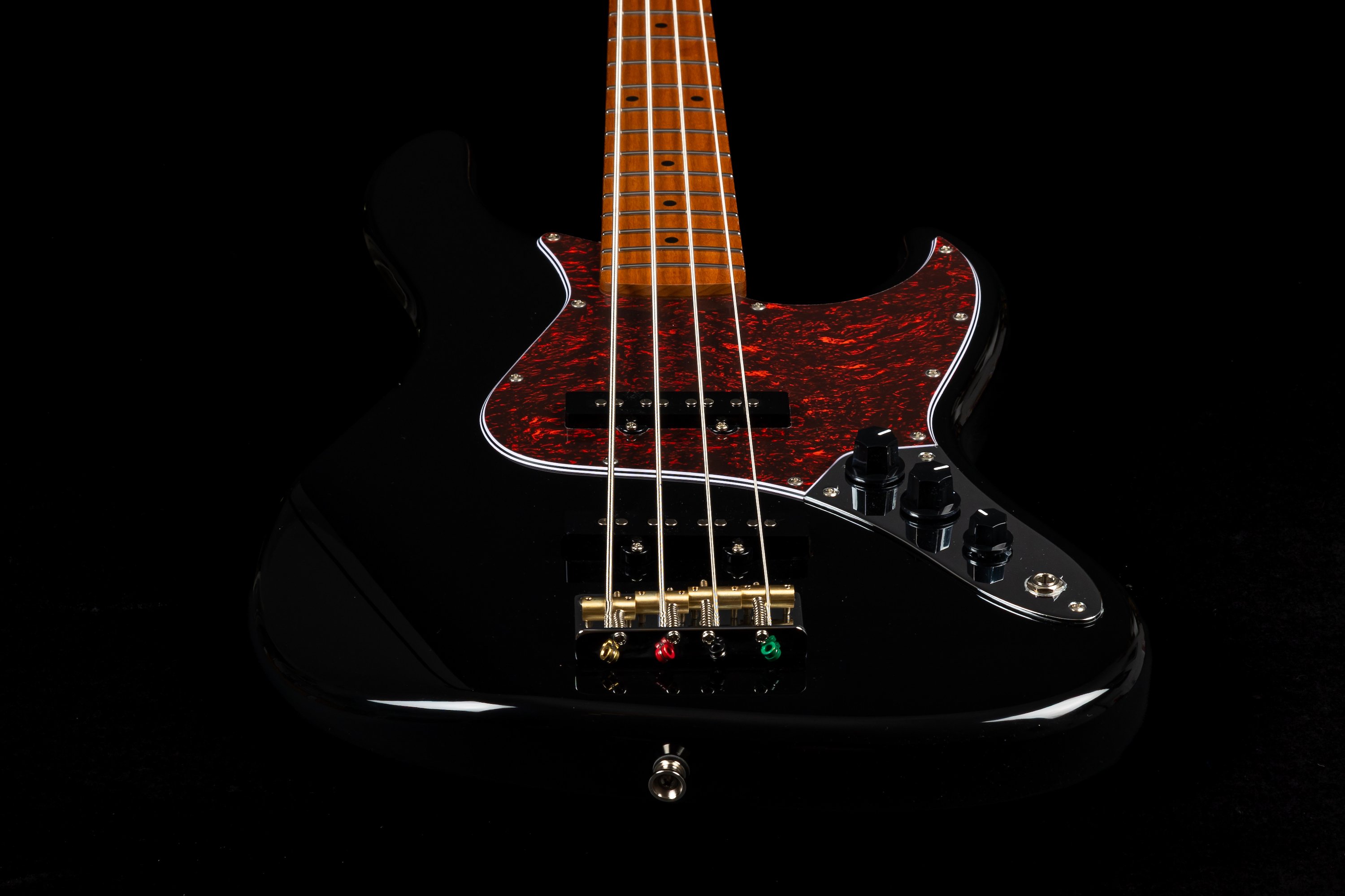 JJB-300 BK Bass  Black
