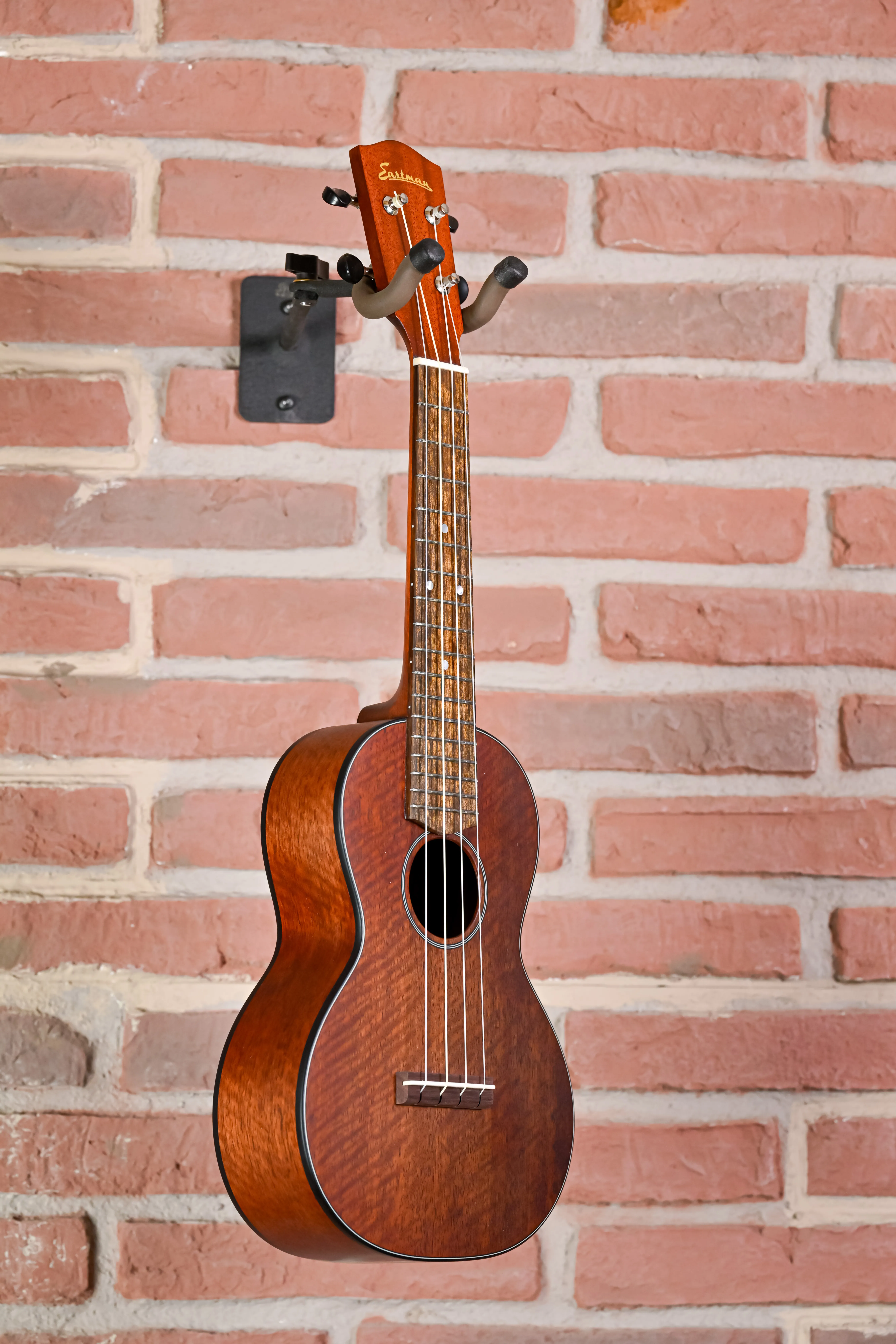 EU1-C Concert Ukulele Solid Mahogany