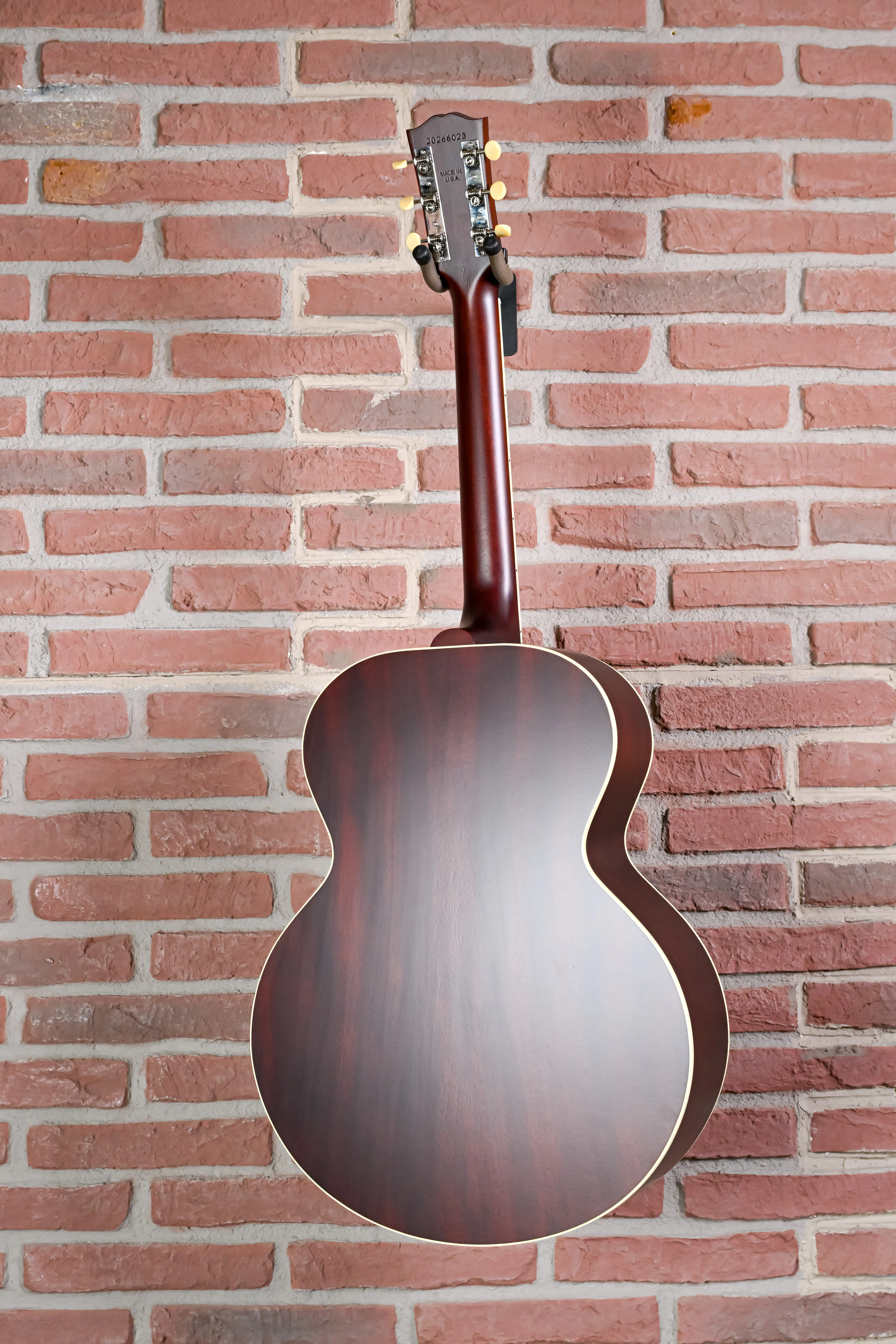 J-185 Century 12-Fret Vintage Sunburst Jumbo Westerngitarre