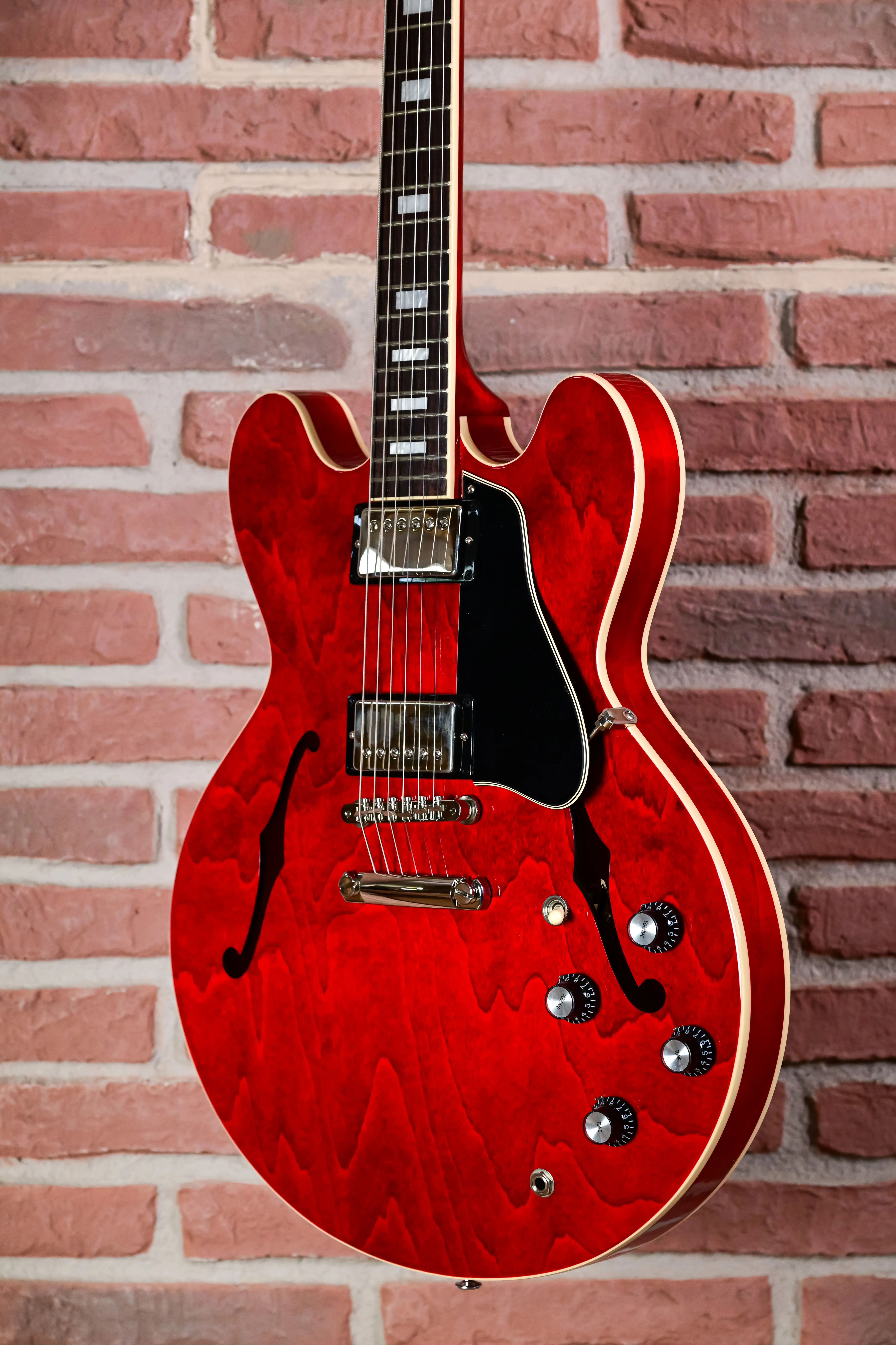 ES-335 60s Sixties Cherry Semi-Hollowbody Gitarre