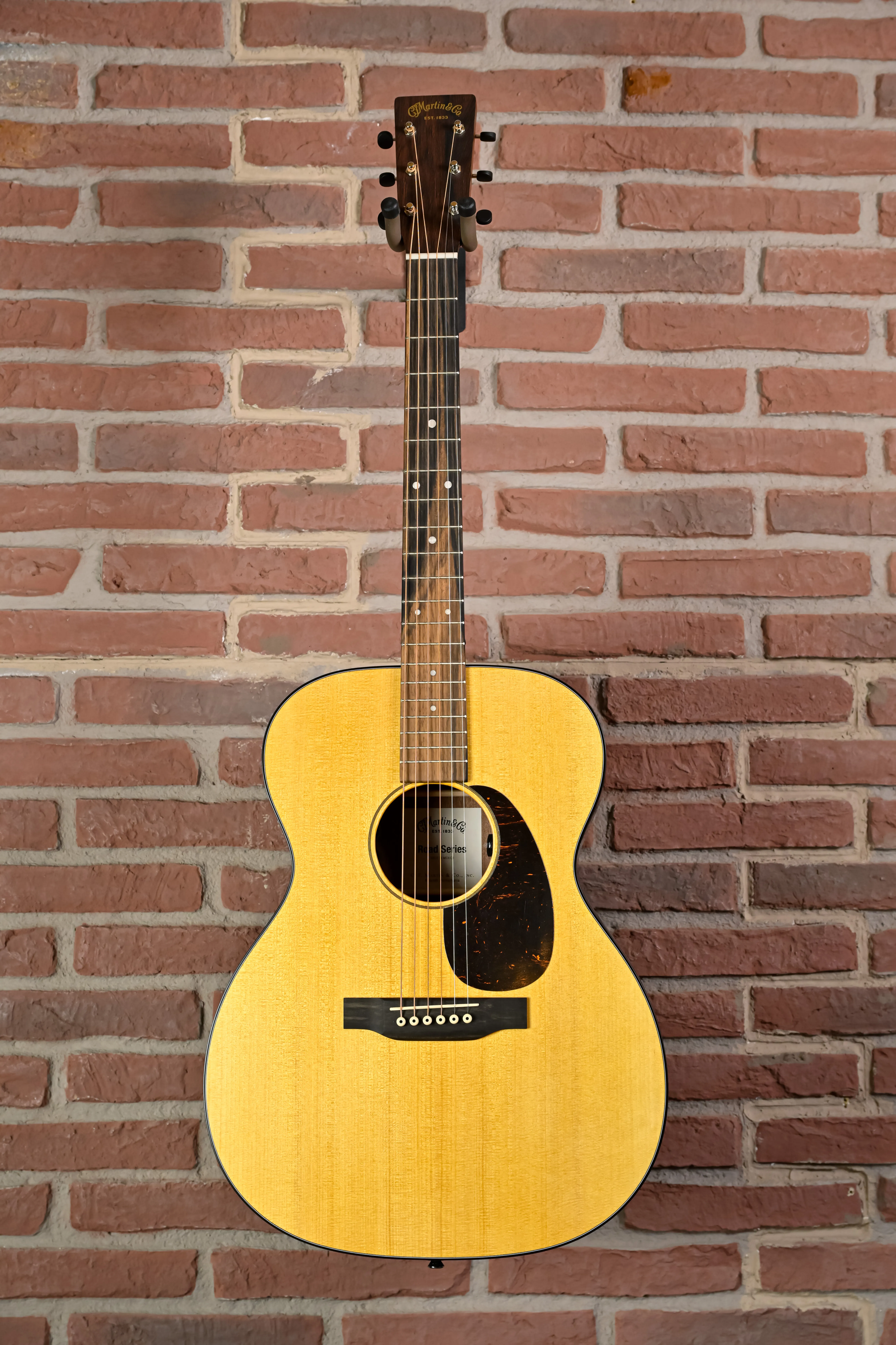 Martin 000-10E Retro Satin Acoustic-Electric Guitar