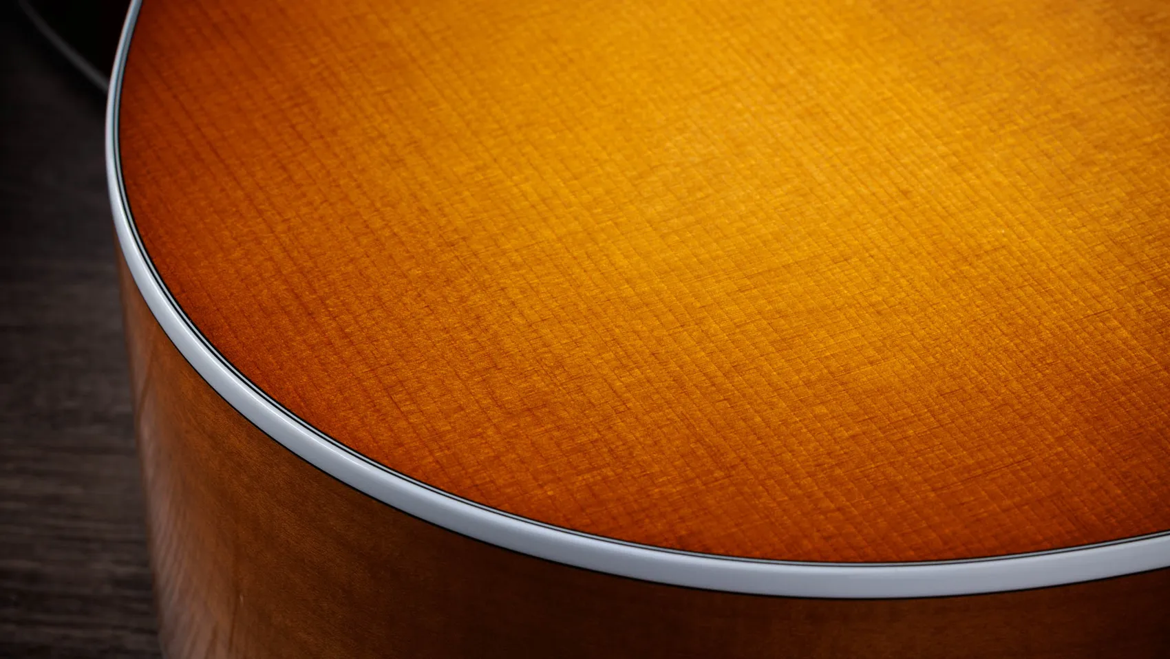 217e Plus Special Edition Honeyburst