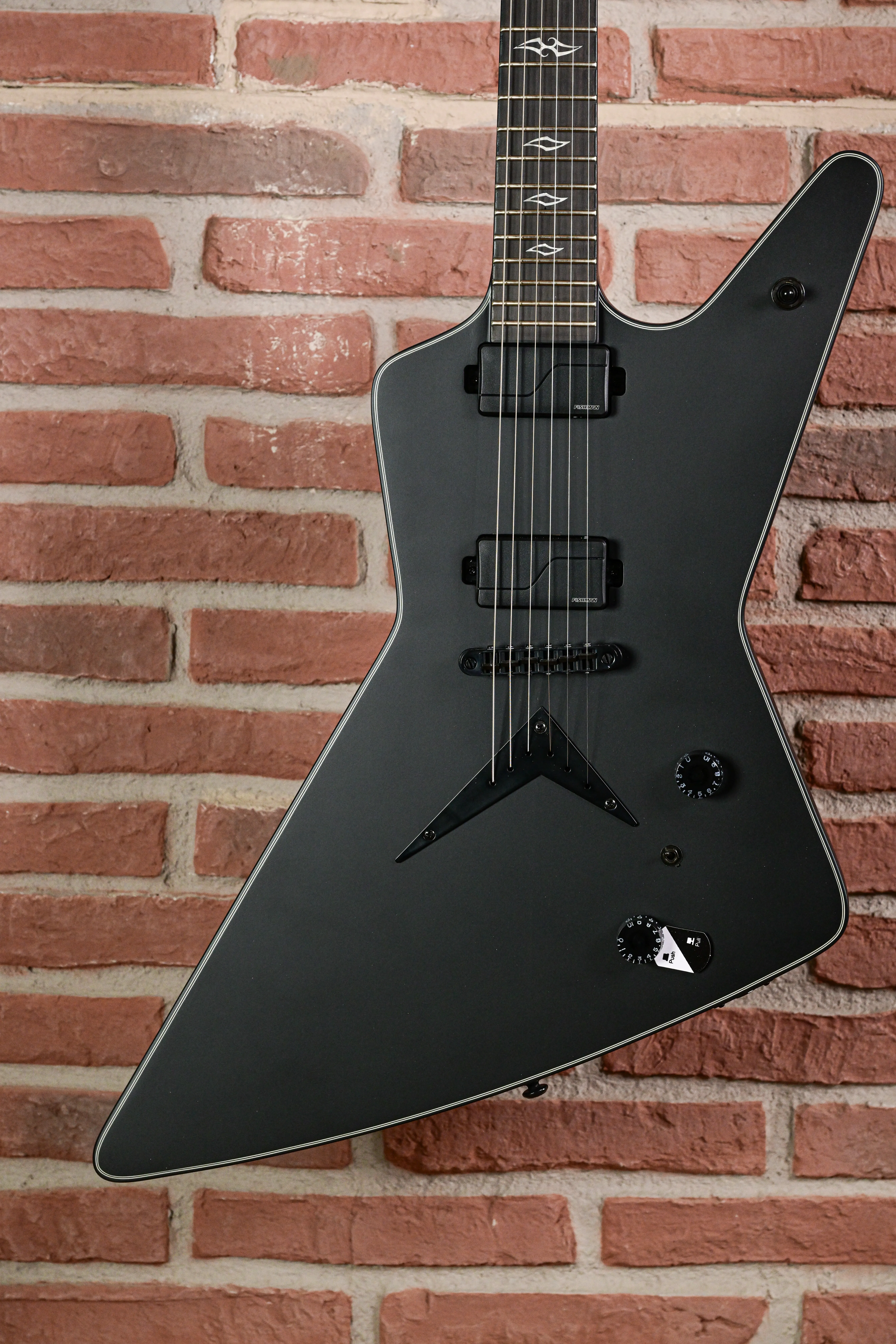 Z Select Fluence Black Satin