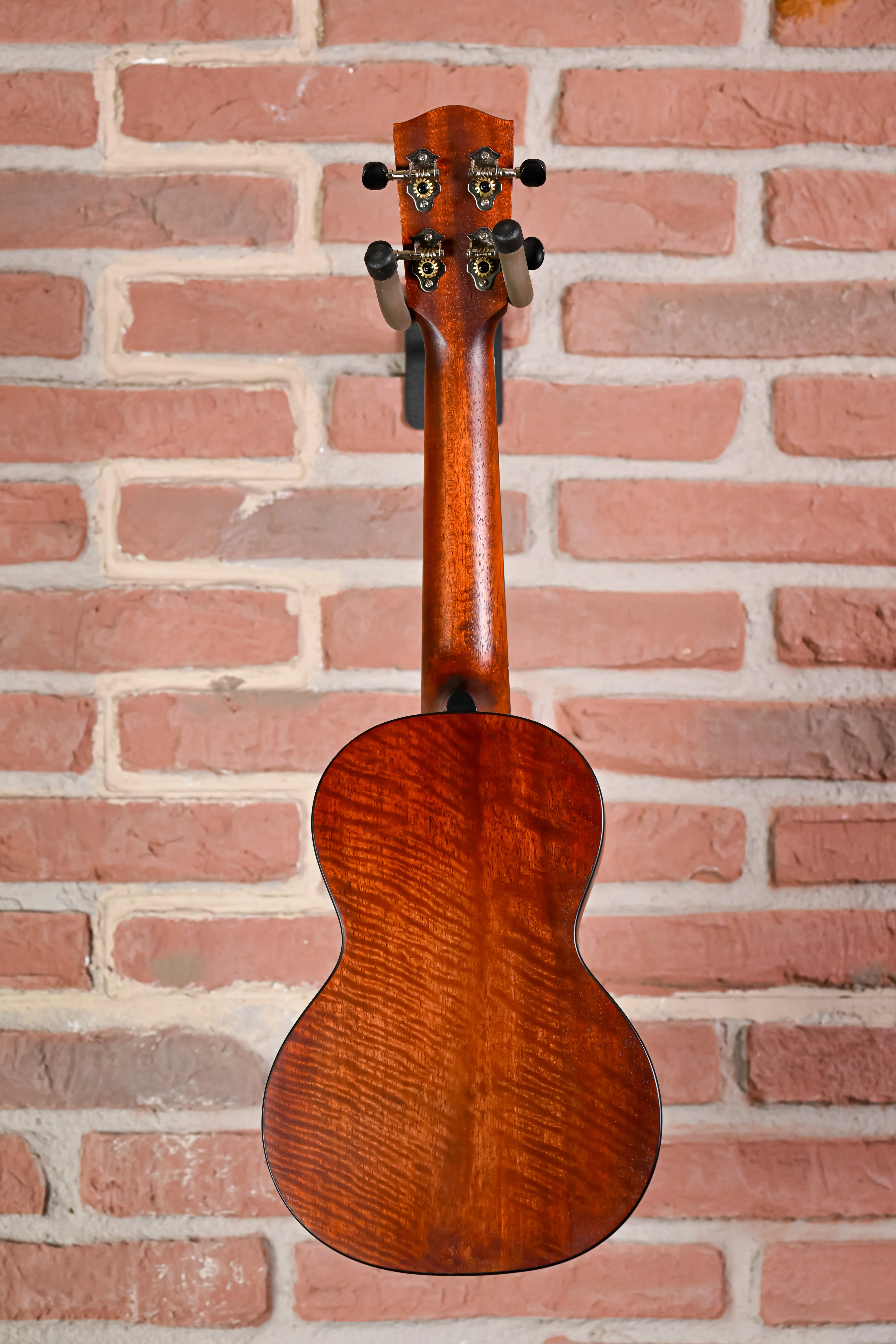 EU1-C Concert Ukulele Solid Mahogany