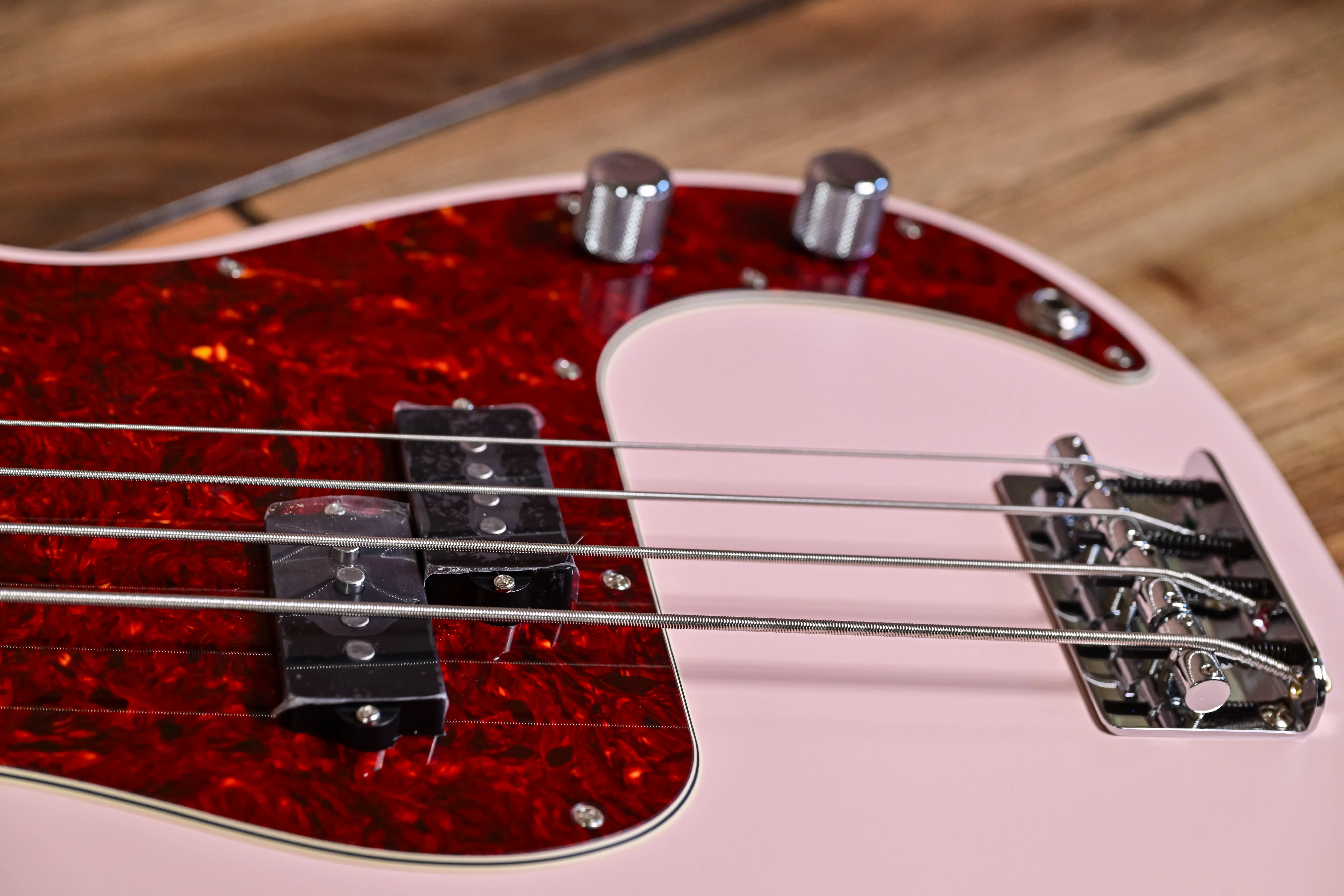 MIJ Hybrid II Precision Bass 2026 Collection Satin Shell Pink