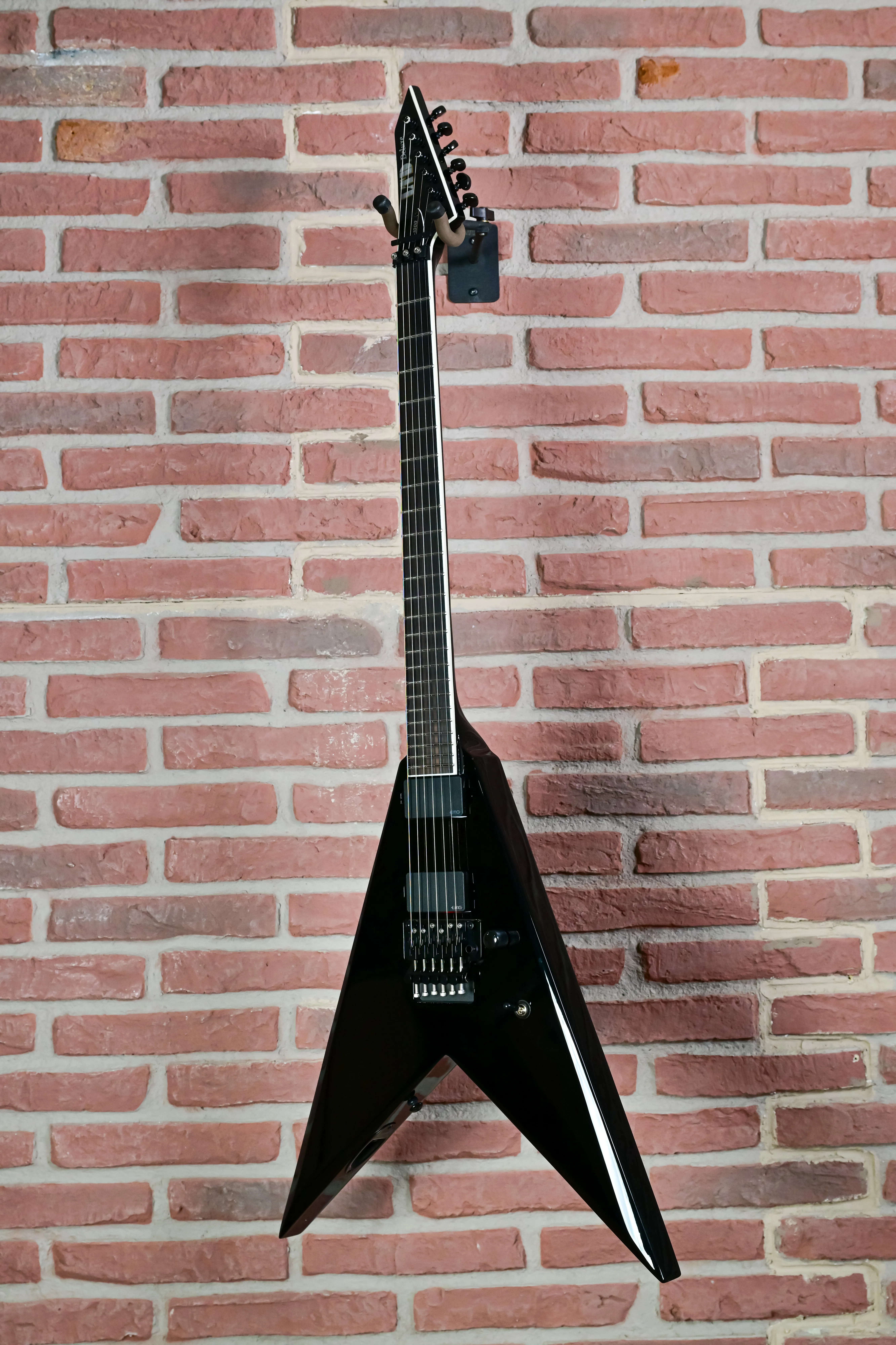 NV-1000 Black Deluxe Series E-Gitarre
