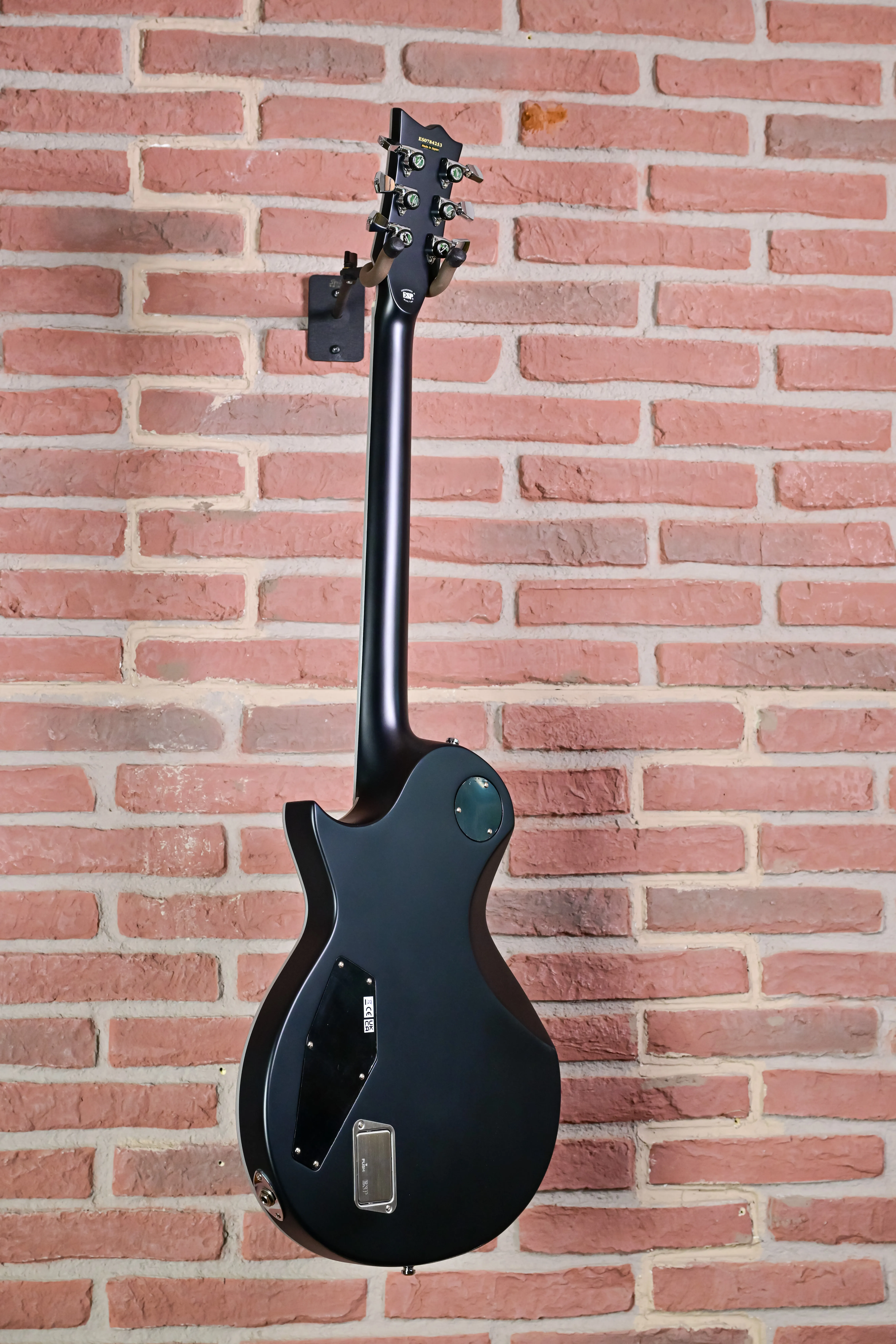 ESP E-II Eclipse BB Perspektive von hinten schräg