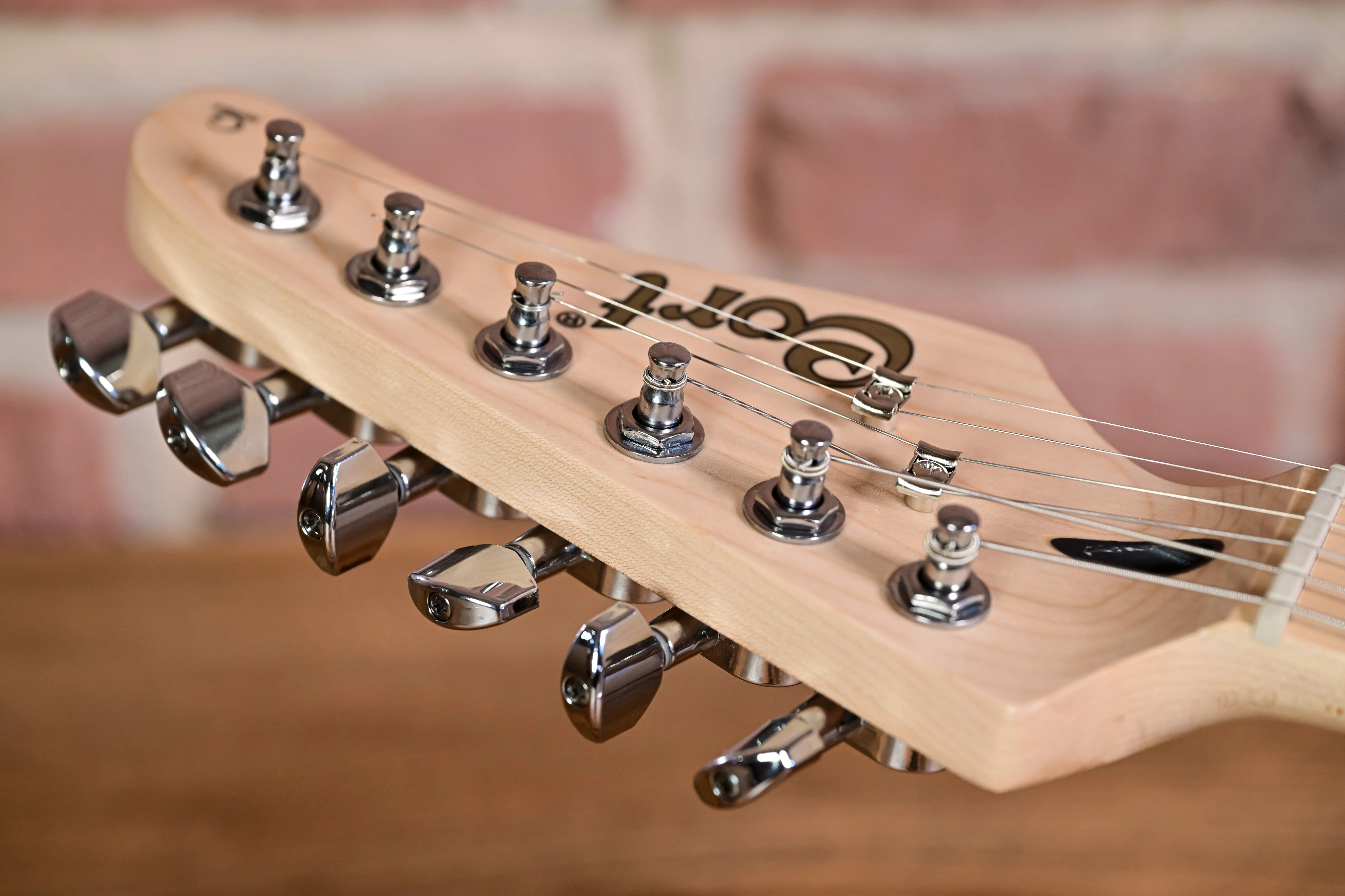 G260SE E-Gitarre Open Pore Natural