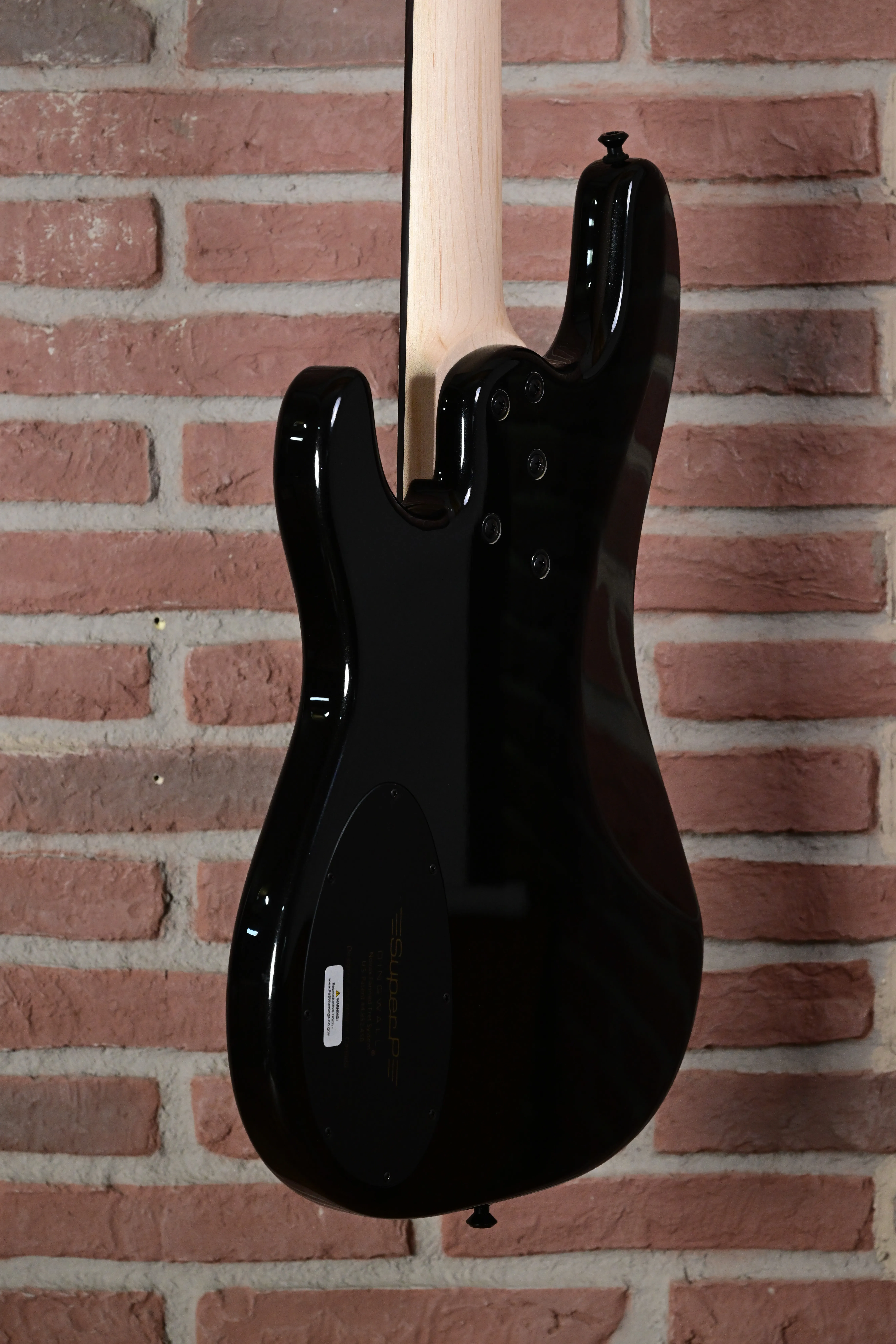 SP1 5-String Bass Gloss Metallic Black
