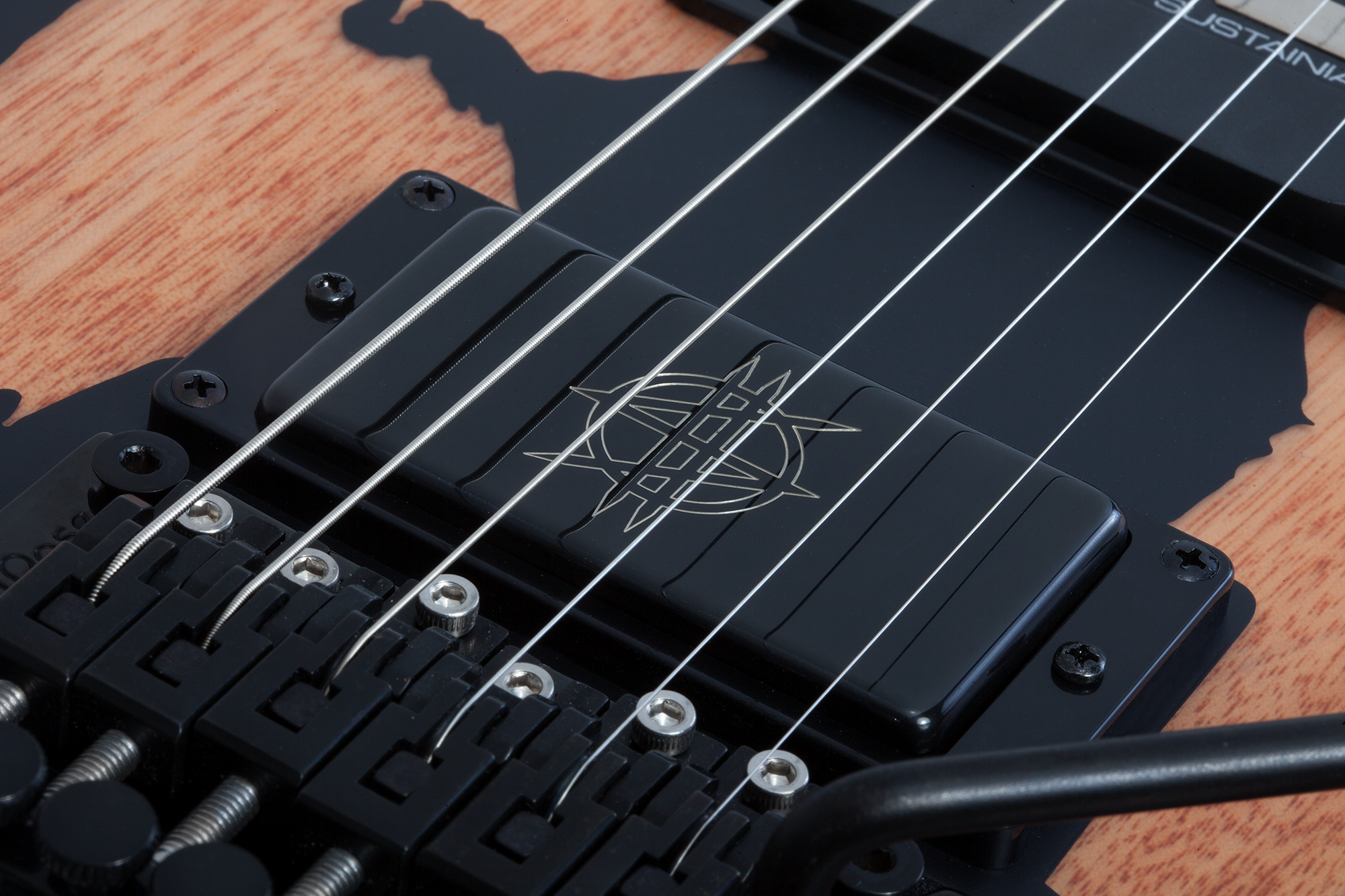 Synyster Gates Custom-S Distressed Satin Black  E-Gitarre