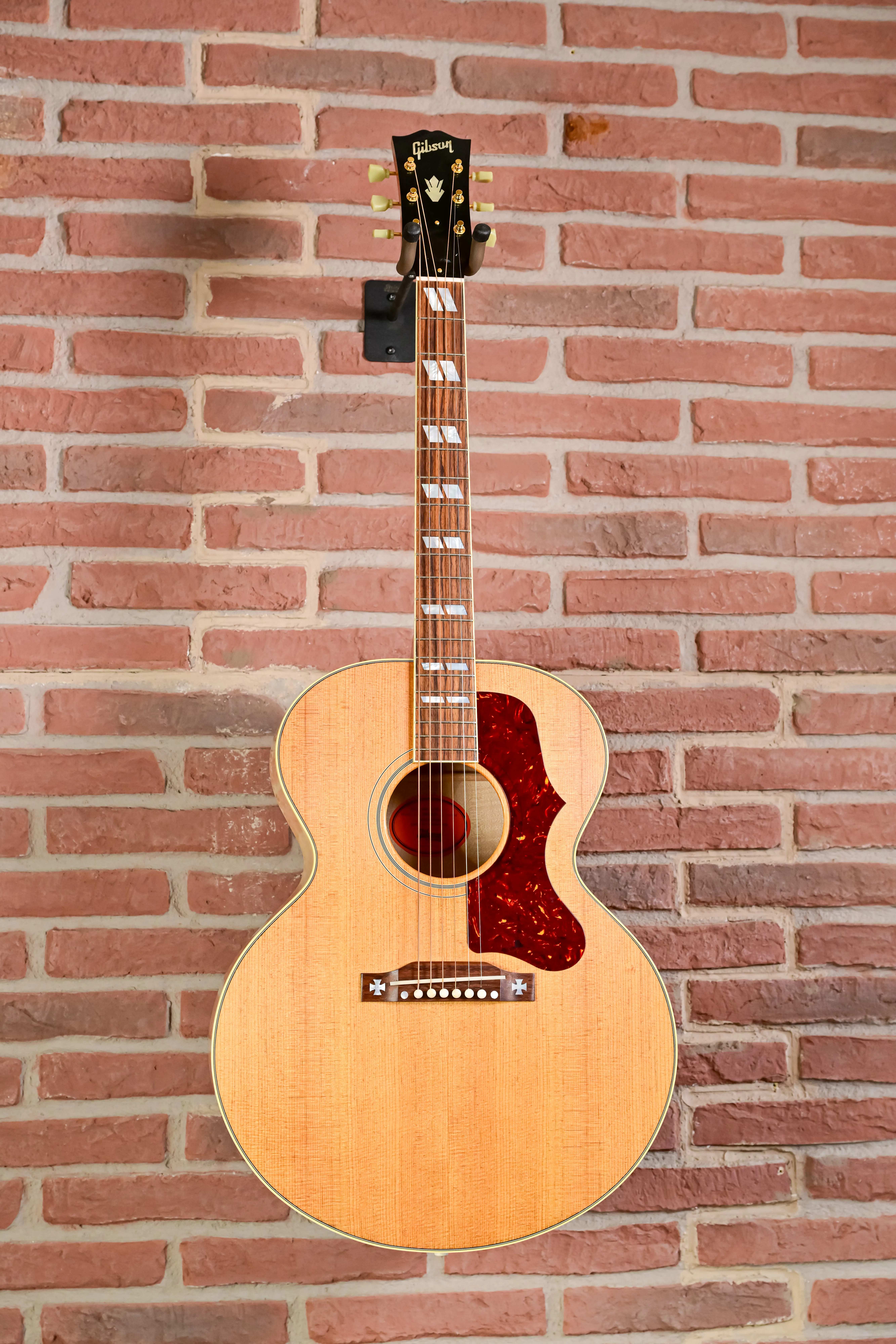 1952 J-185 Antique Natural