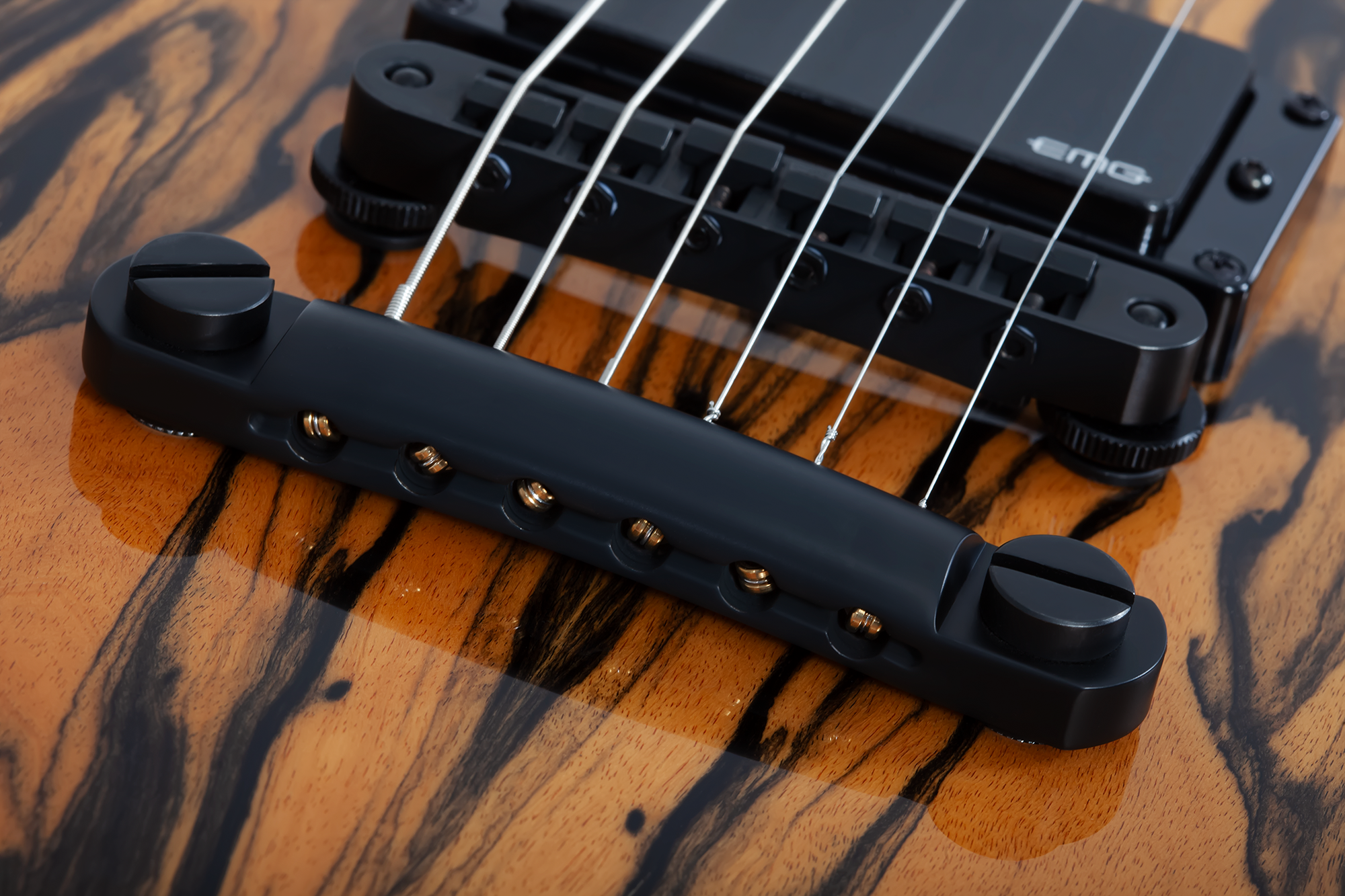 Barbarian Pale Moon Ebony