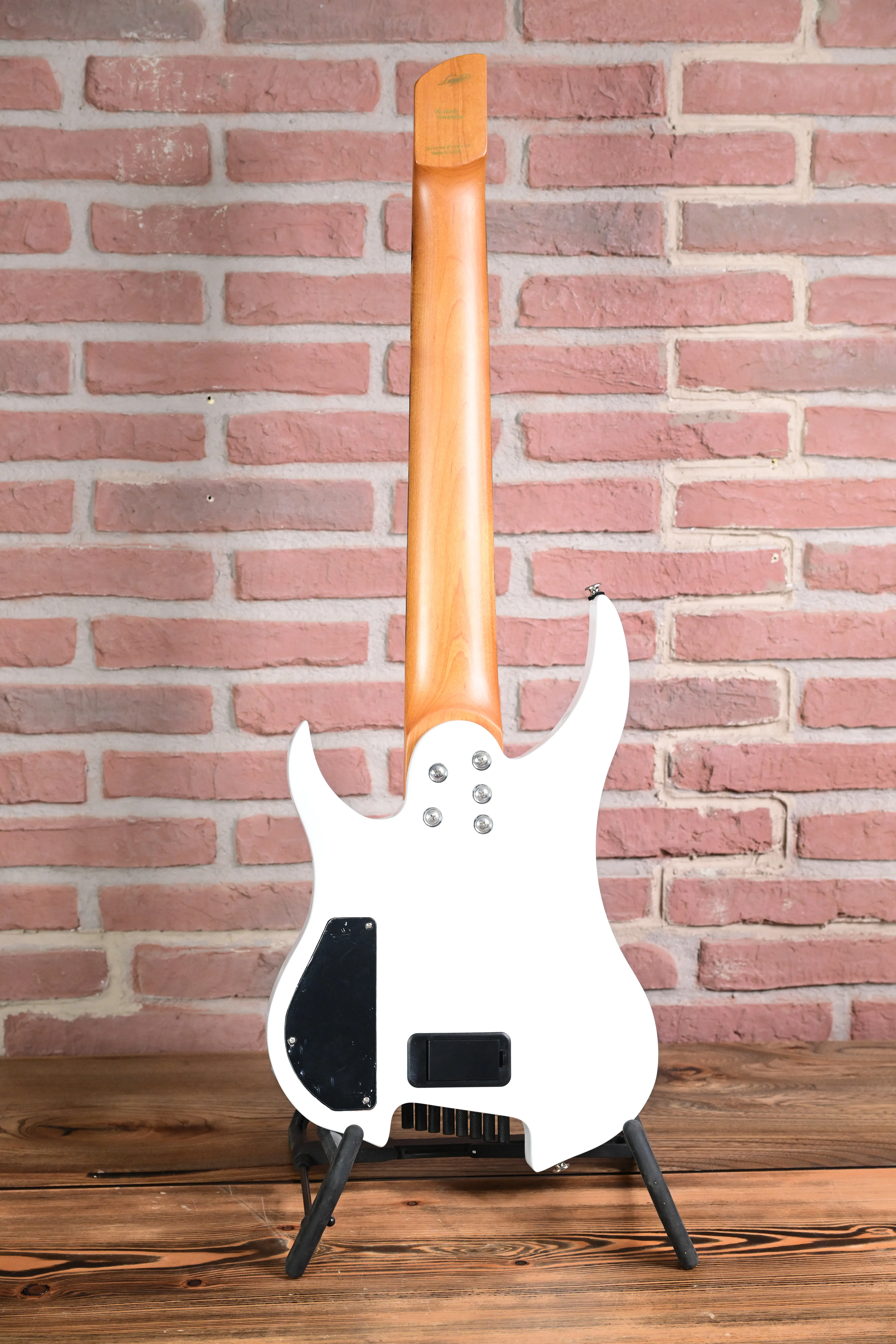 Ghost Overdrive 8-String Multiscale Arctic Burst E-Gitarre
