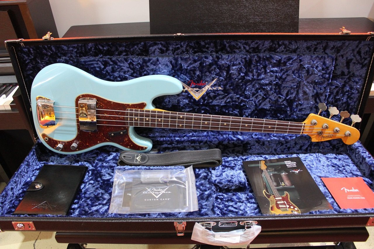 Custom Shop '63 Precision Bass Journeyan Relic Aged - Daphne Blue