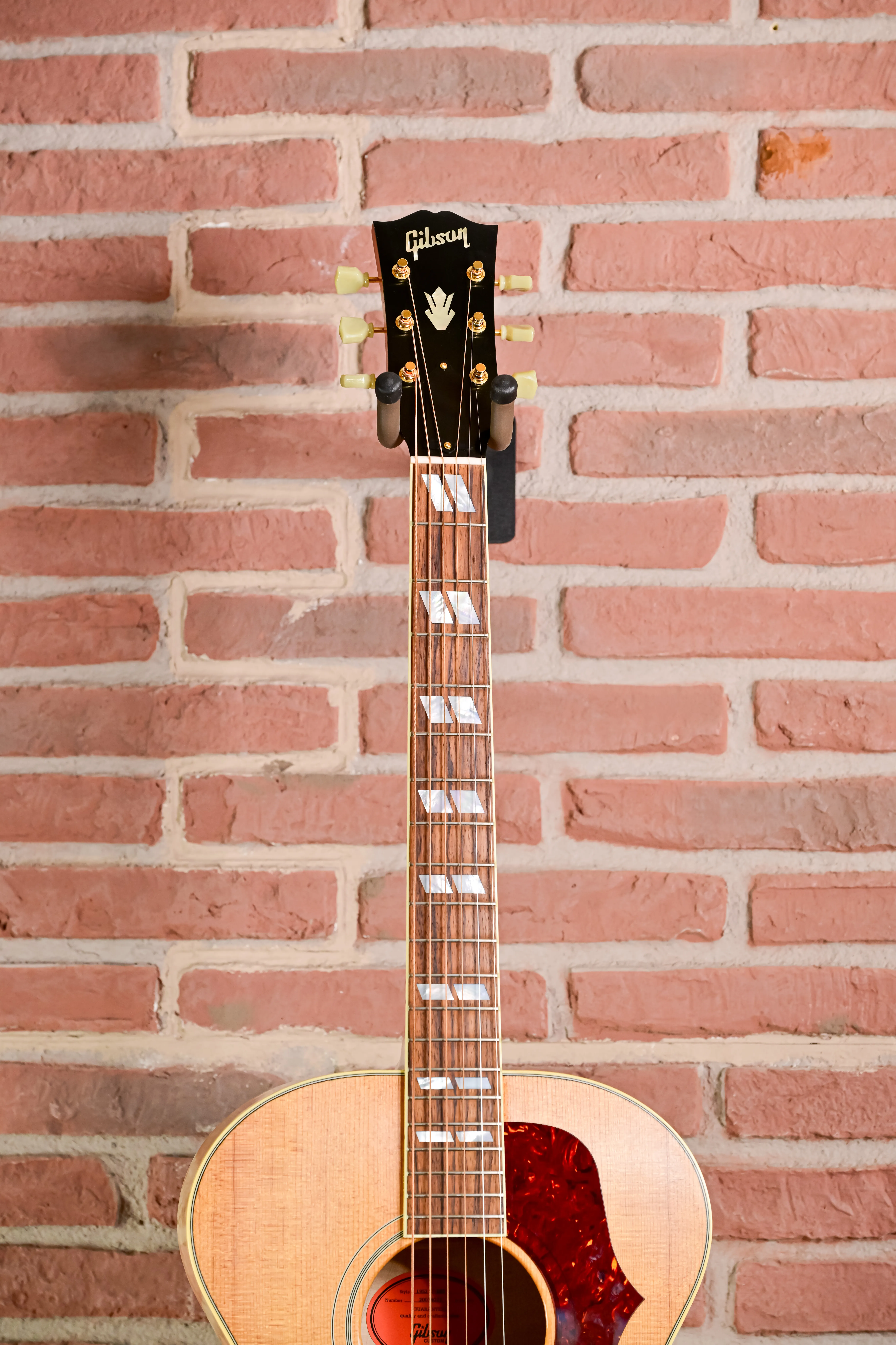 1952 J-185 Antique Natural