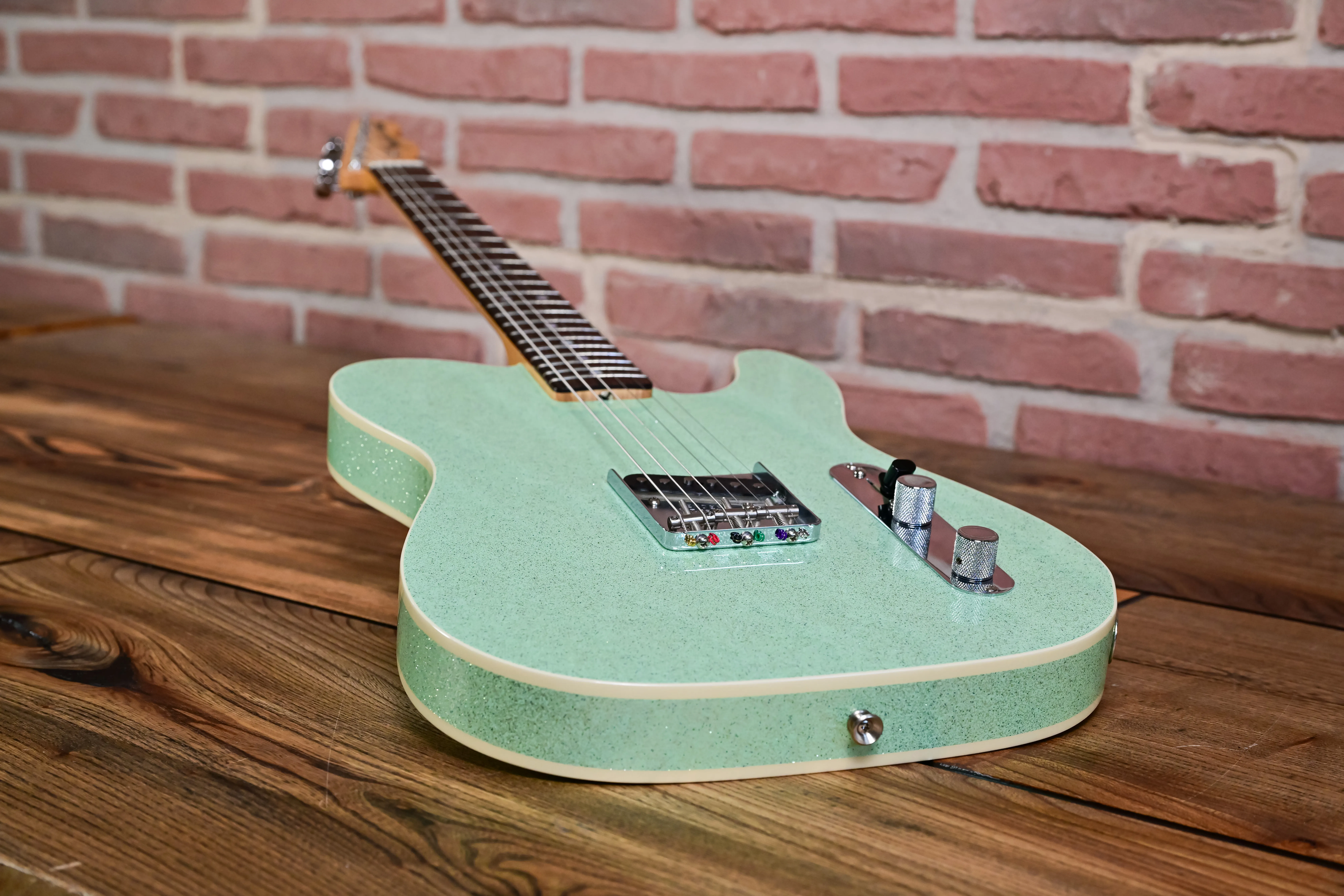 Masterbuilt 60s Esquire NOS by Jason Smith Surf Green with Silver-Green-Blue Flake