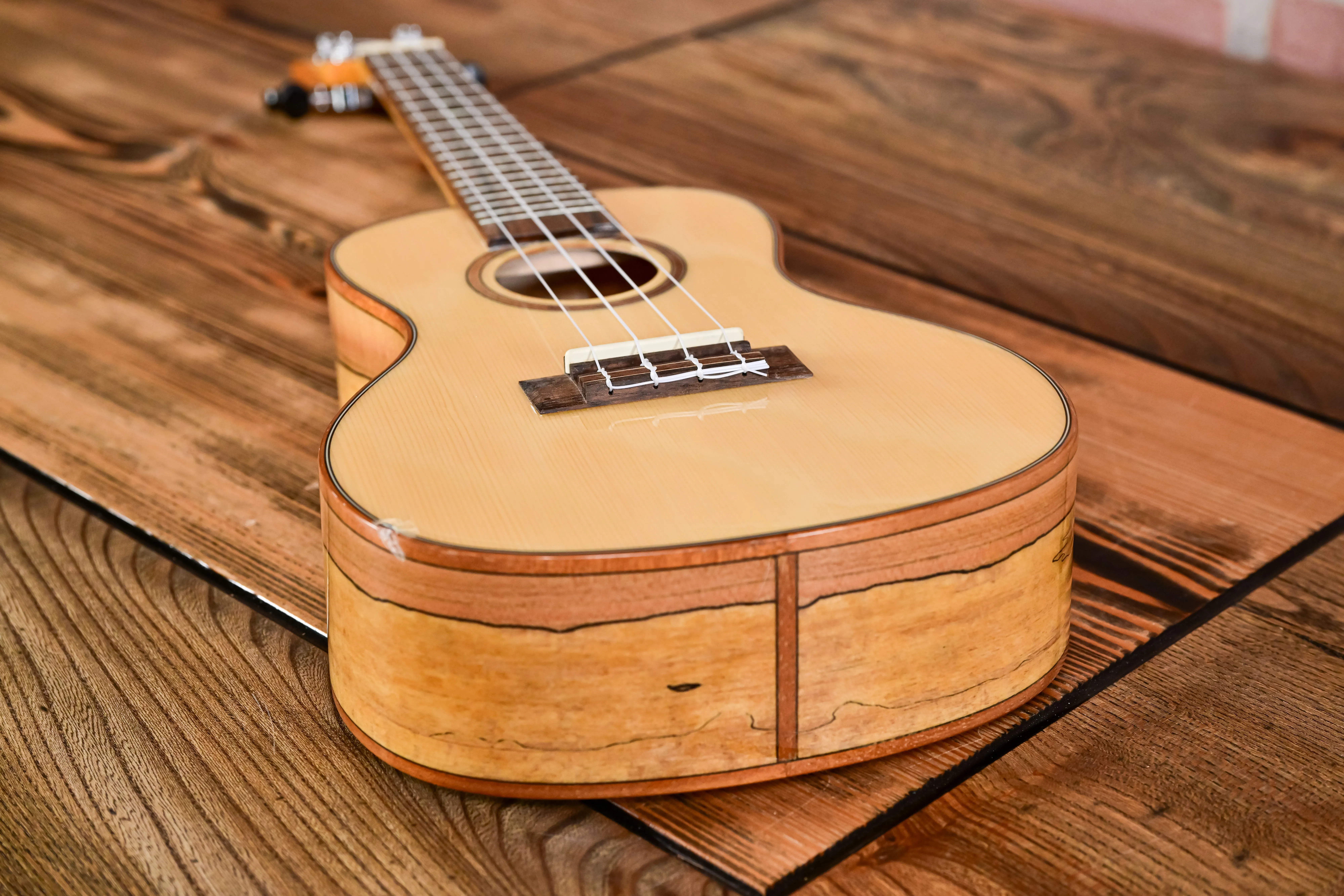 Solid Spruce Top Concert Uke  (B-Stock) 