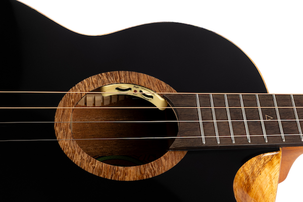 Nora Baritone EQ-A Ukulele