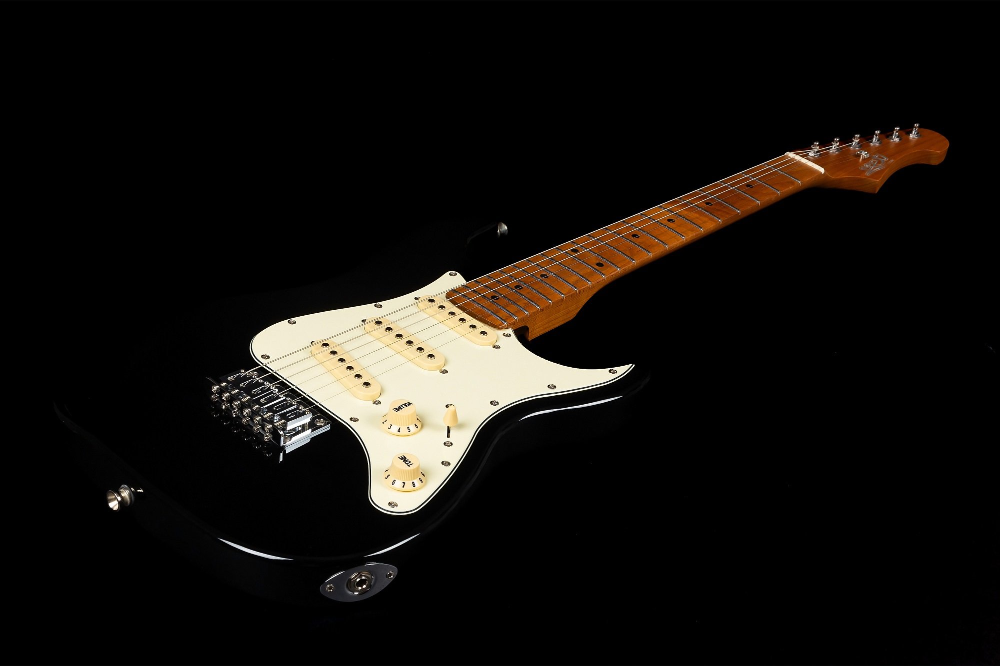 JS-300 Mini Black