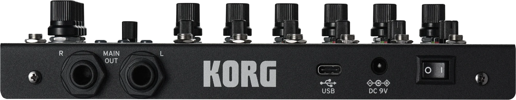 Korg NTS-4 Rückseite mit USB und Audiobuchsen